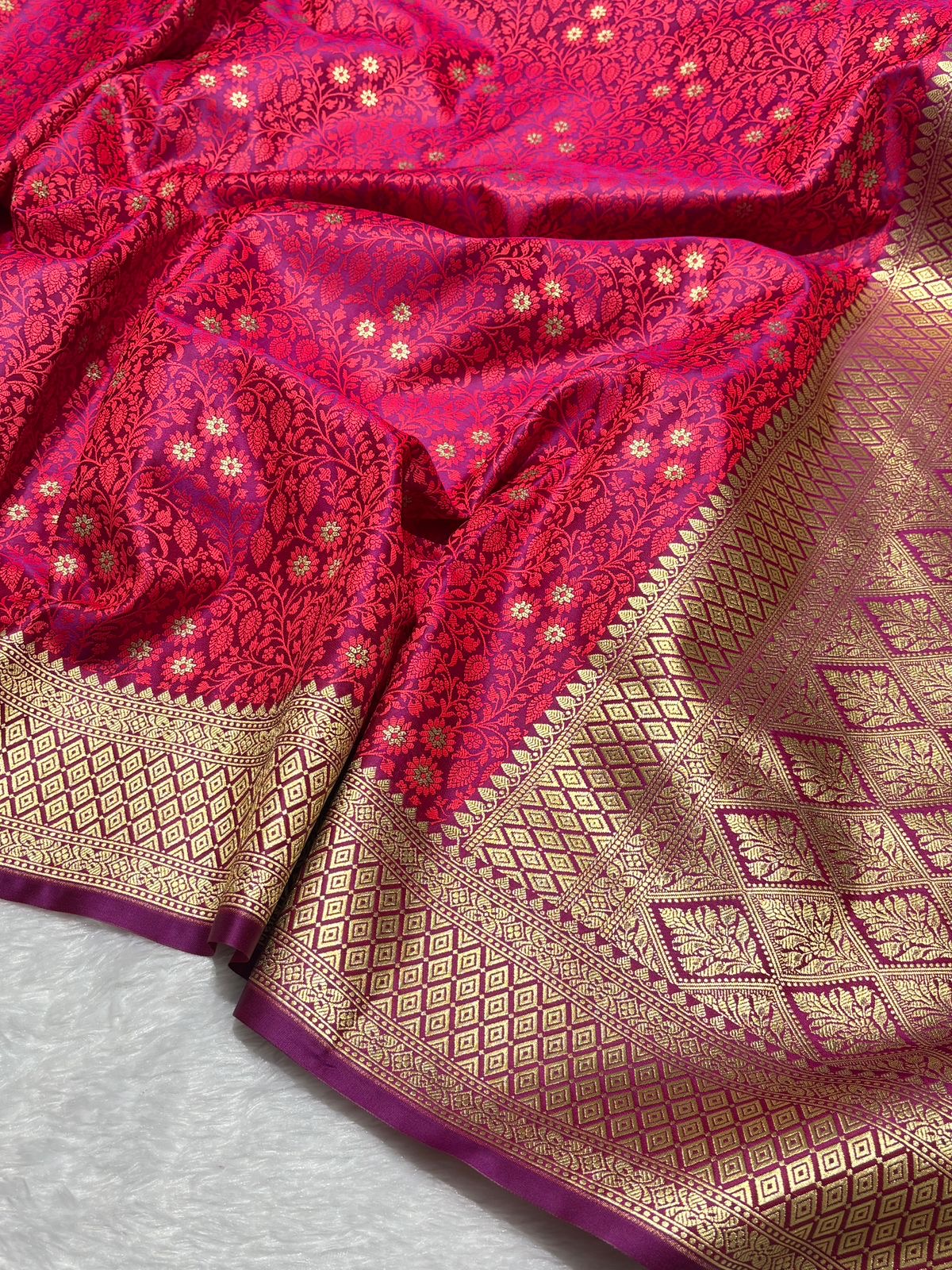 Pink Shades Tanchui Motif Mashru Silk Saree