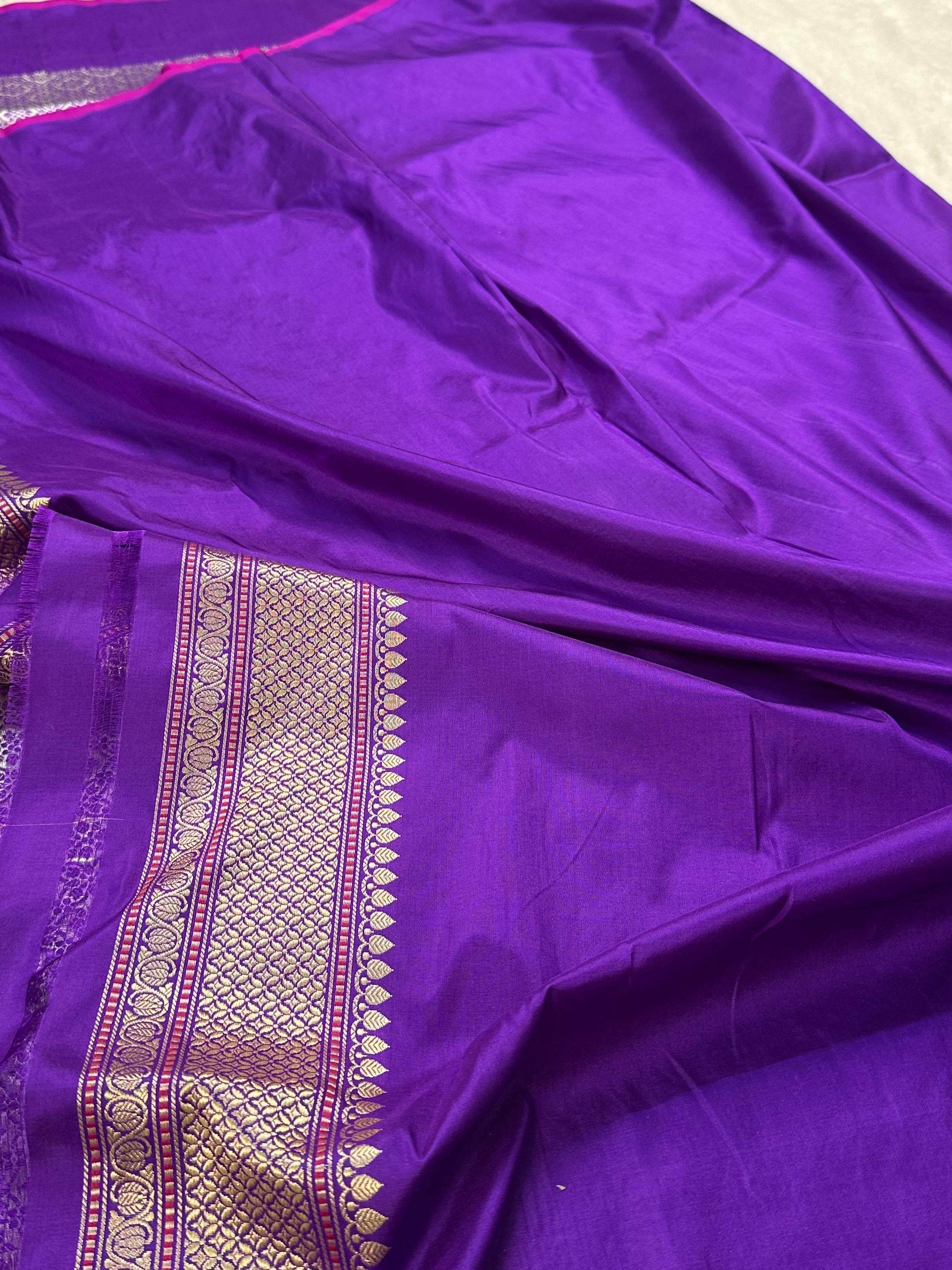 A Beautiful and Delicate Purple saree that appears to be a contemporary take on classic Kadua Banarasi weaving.