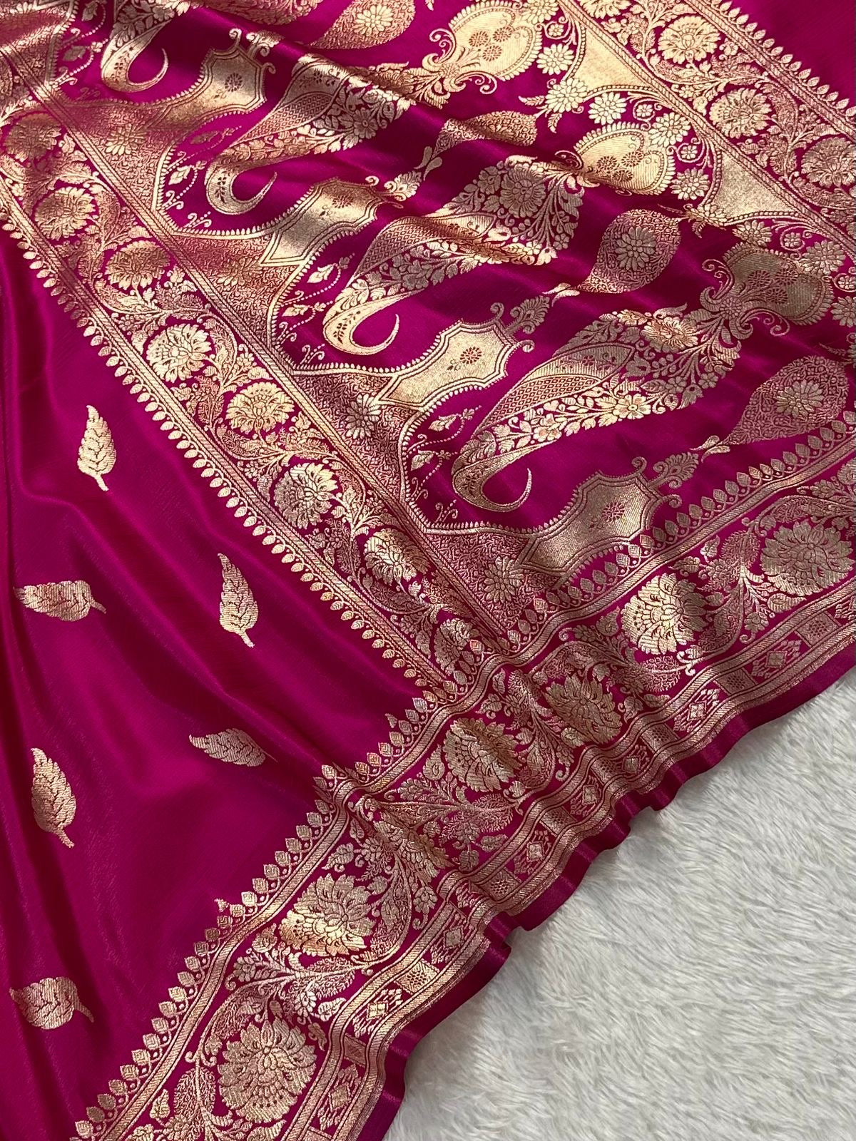 Rani   Pink   Booti   Satin   Silk   Saree