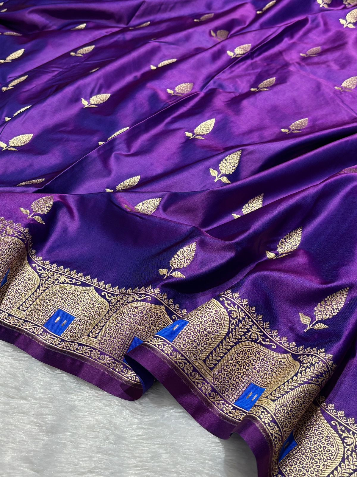 Mashru Banarasi Silk Saree in Buta with Meena Border