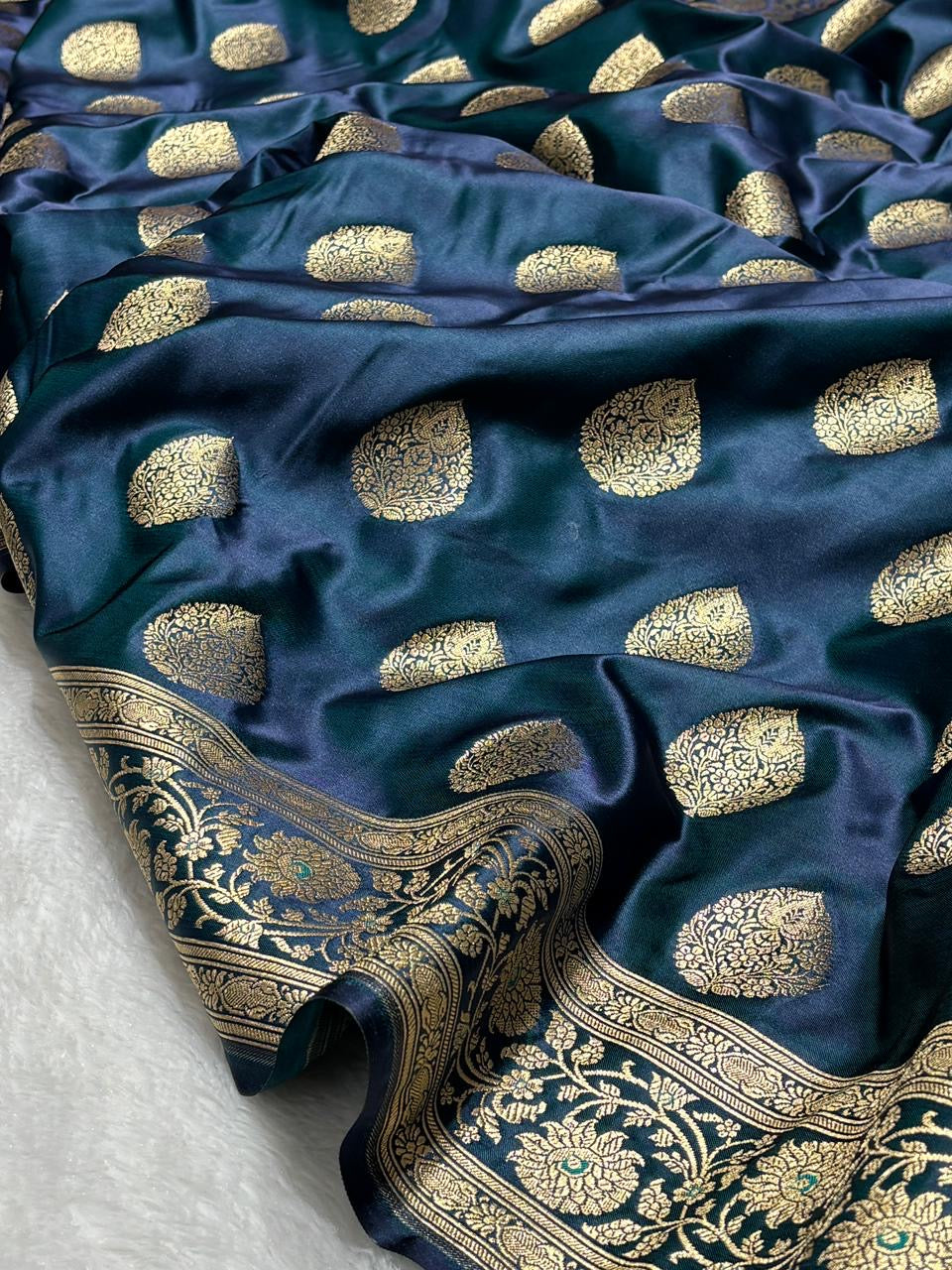 Grand Pallu Teal Blue Mashru Silk Banarasi Saree