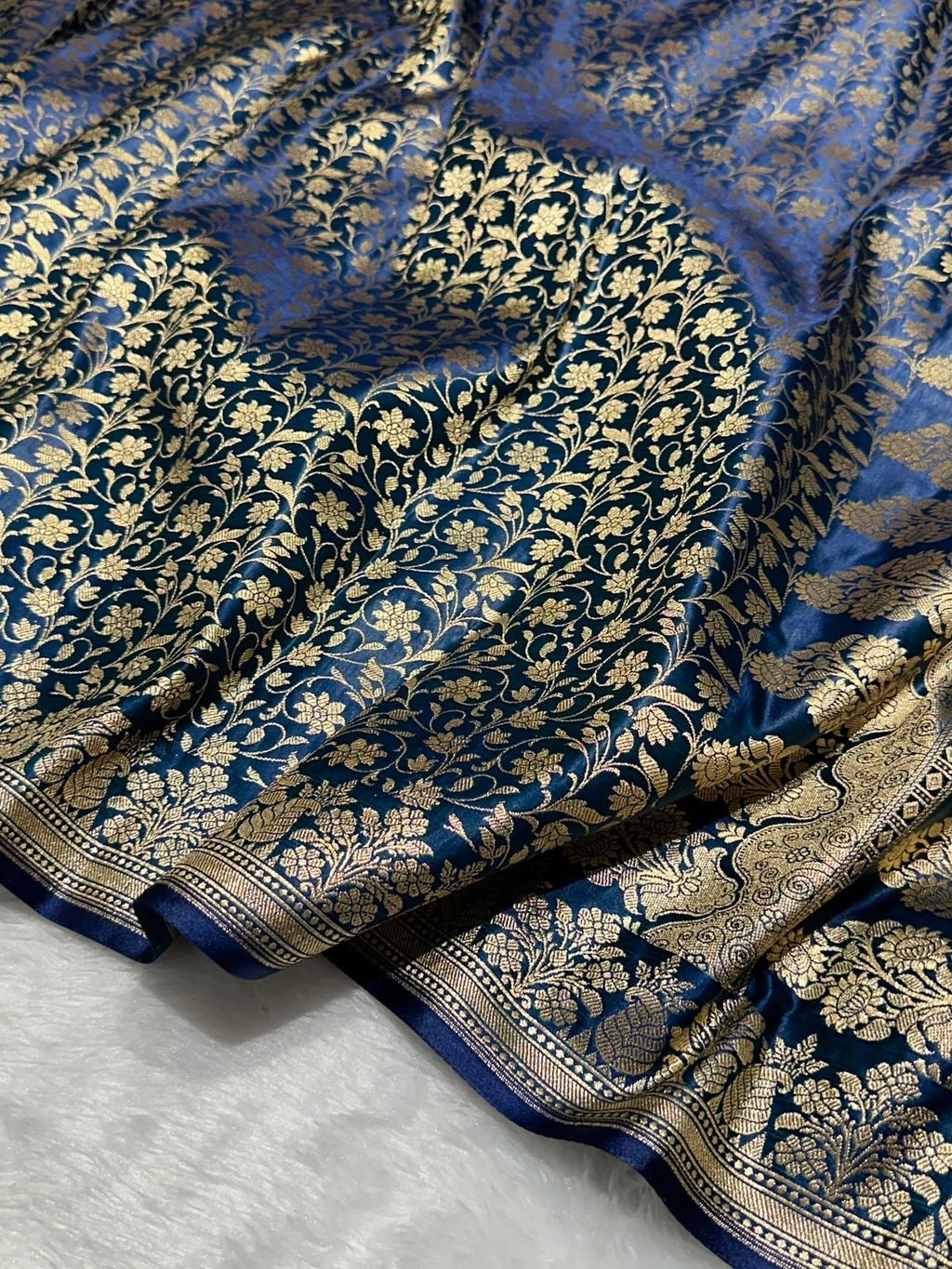Mashru Banarasi Silk Saree in Blue Floral Brocade