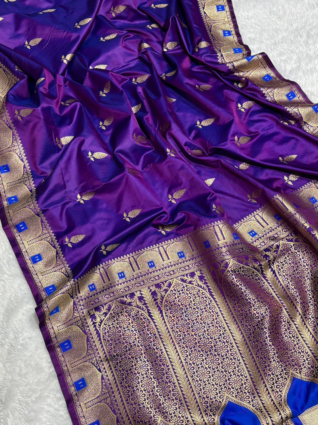 Mashru Banarasi Silk Saree in Buta with Meena Border