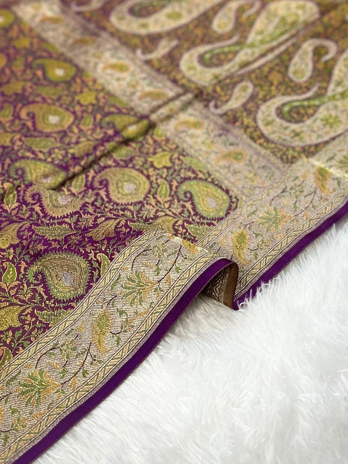 Jamawar Meenedar Buti Satin Katan Silk Banarasi Saree