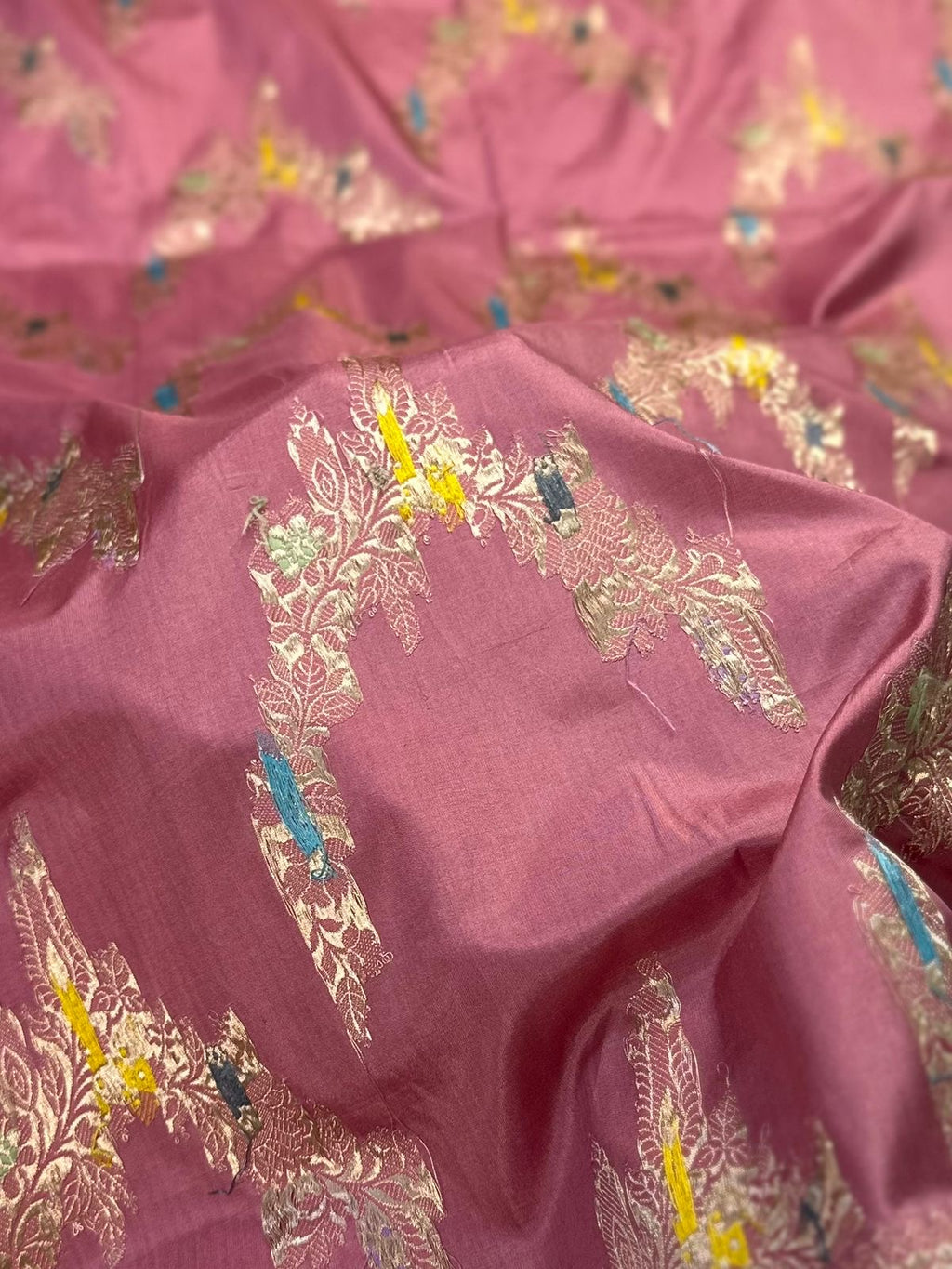 Baby Pink Pure Katan Silk Kadua Weave Banarasi Saree with Menakari Jaal Pattern