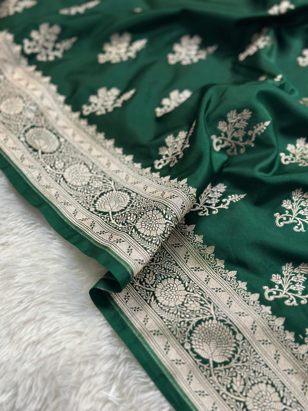 Bottle Green Mashru Silk Banarasi Saree Woven with Golden Zari