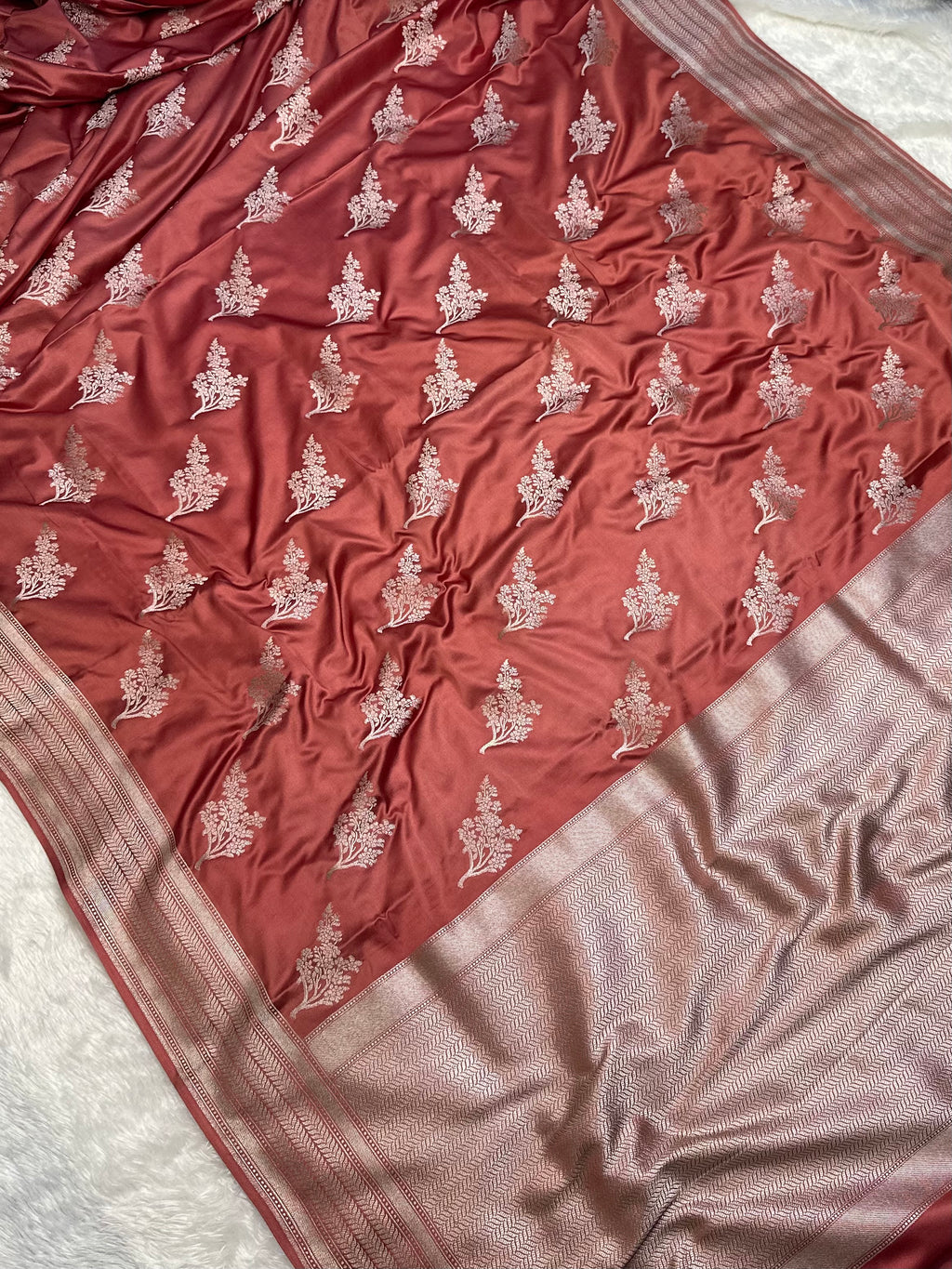 Dusty Rosewood Mashru Silk Buta Pattern Banarasi Saree
