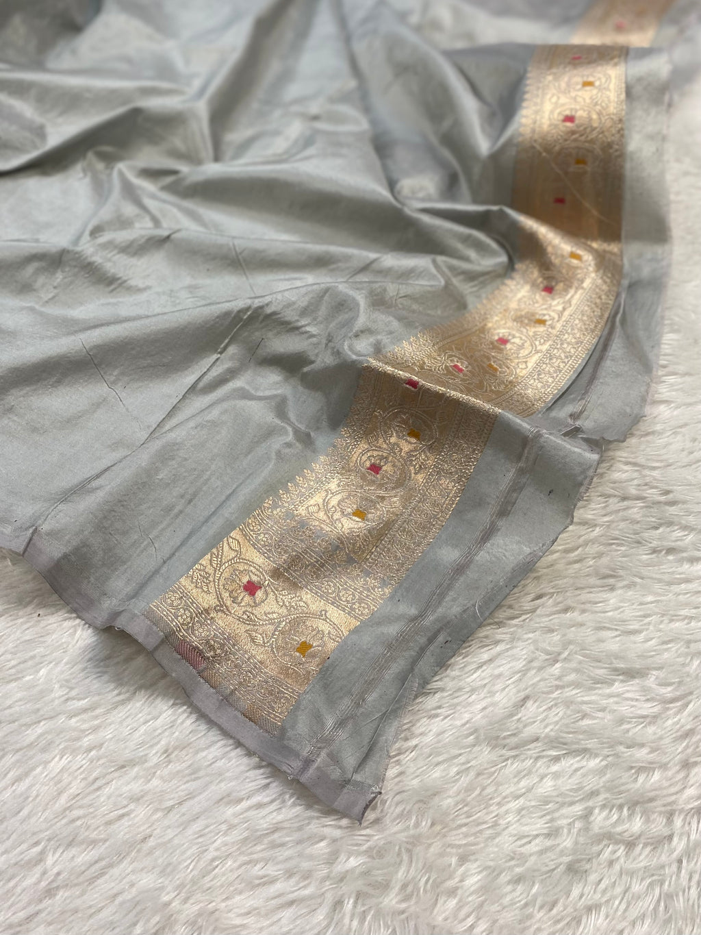 Ash Grey Meenedar Jaal Pattern Pure katan Silk Saree
