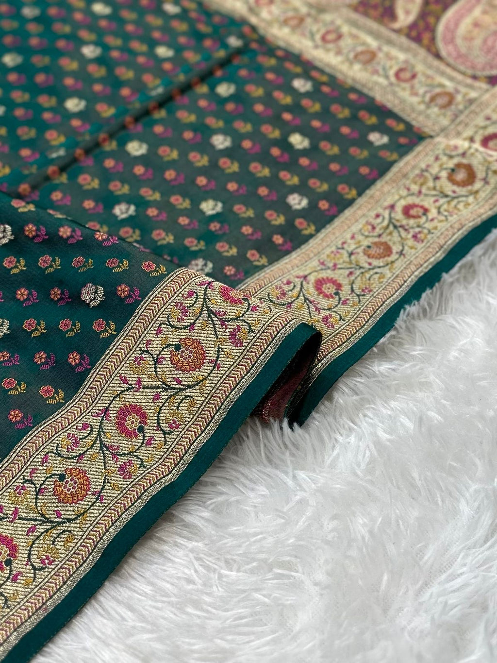 Jamawar Meenedar Buti Satin Katan Silk Banarasi Saree