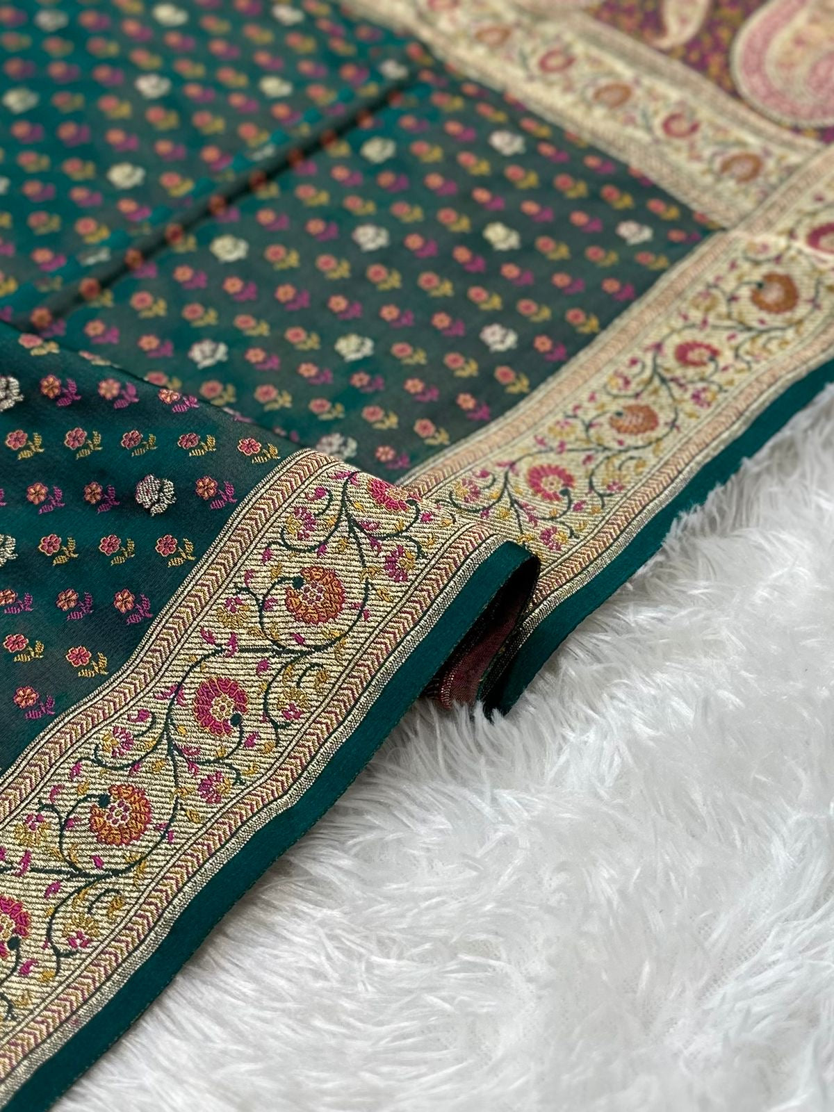 Jamawar Meenedar Buti Satin Katan Silk Banarasi Saree