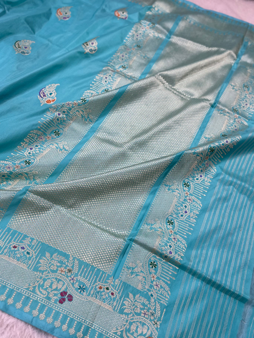 Firozi Blue Handwoven Pure Meenedar Banarasi Silk Saree – Kadua Weave, Pure Katan
