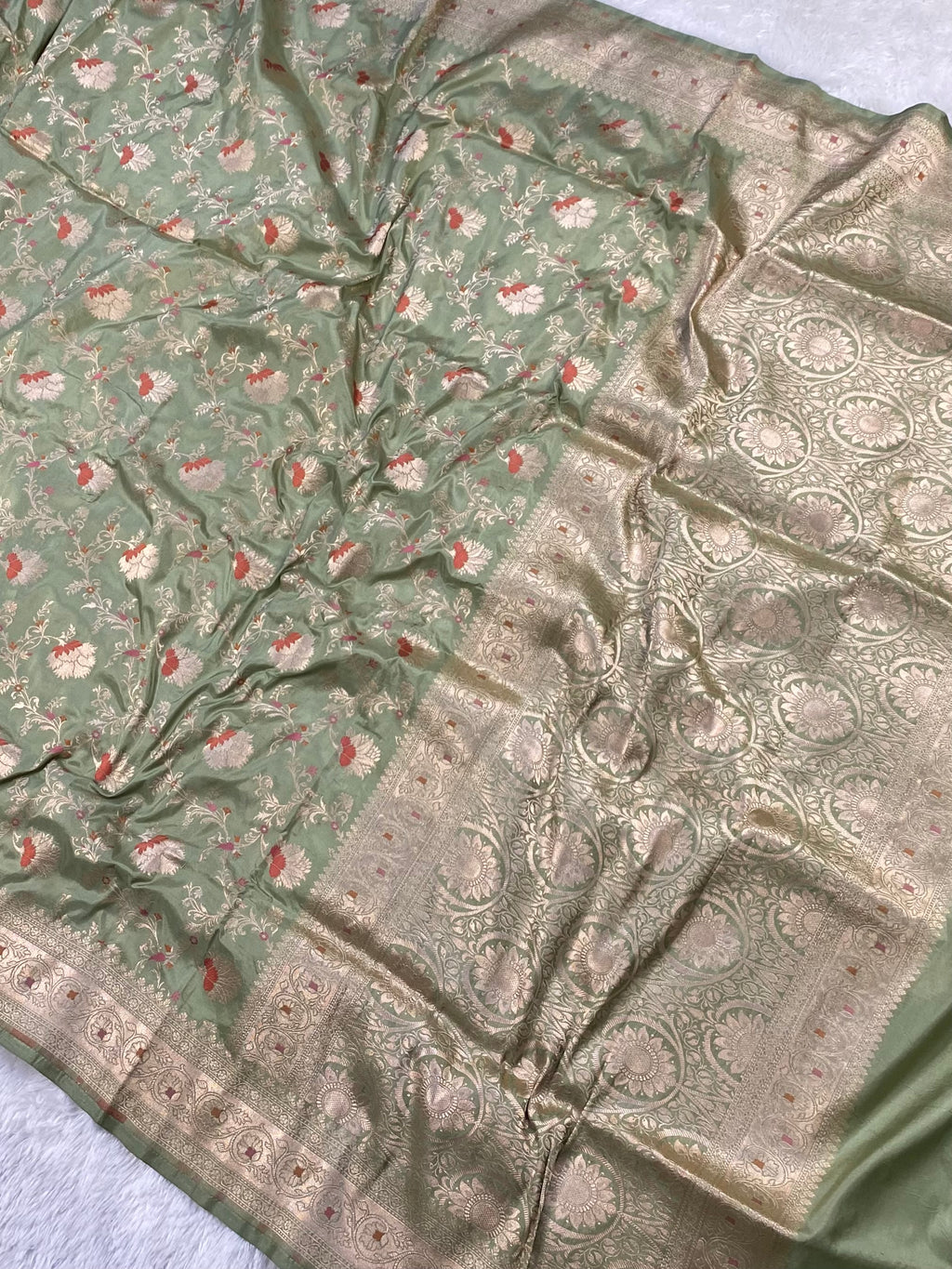 Pista Green Pure Banarasi Silk Saree – Meenakari Jaal | Authentic Banaras