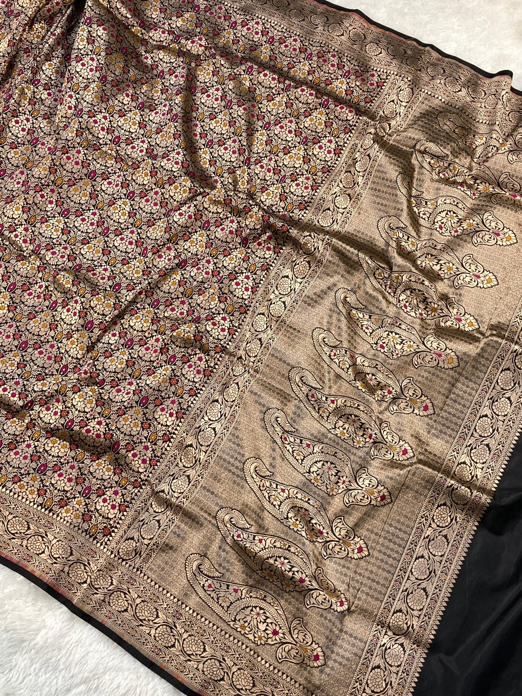 Black Pure Banarasi Silk Saree – Meenakari Brocade Jaal | Authentic Banaras