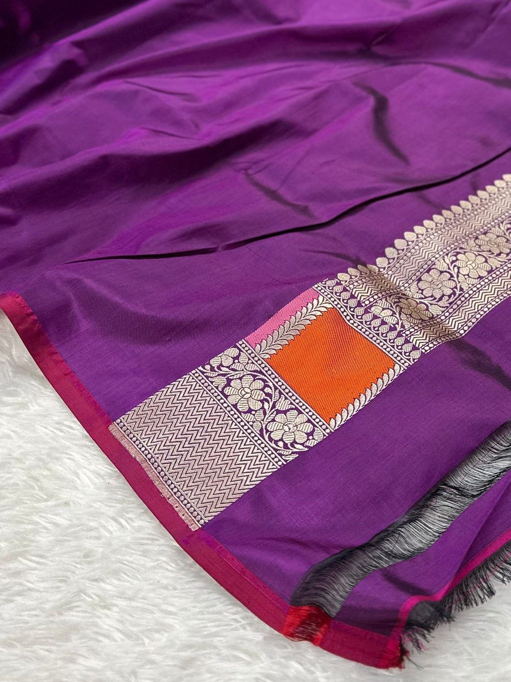 Purple Rangkaat Handwoven Pure katan kadua Banarasi Silk Saree