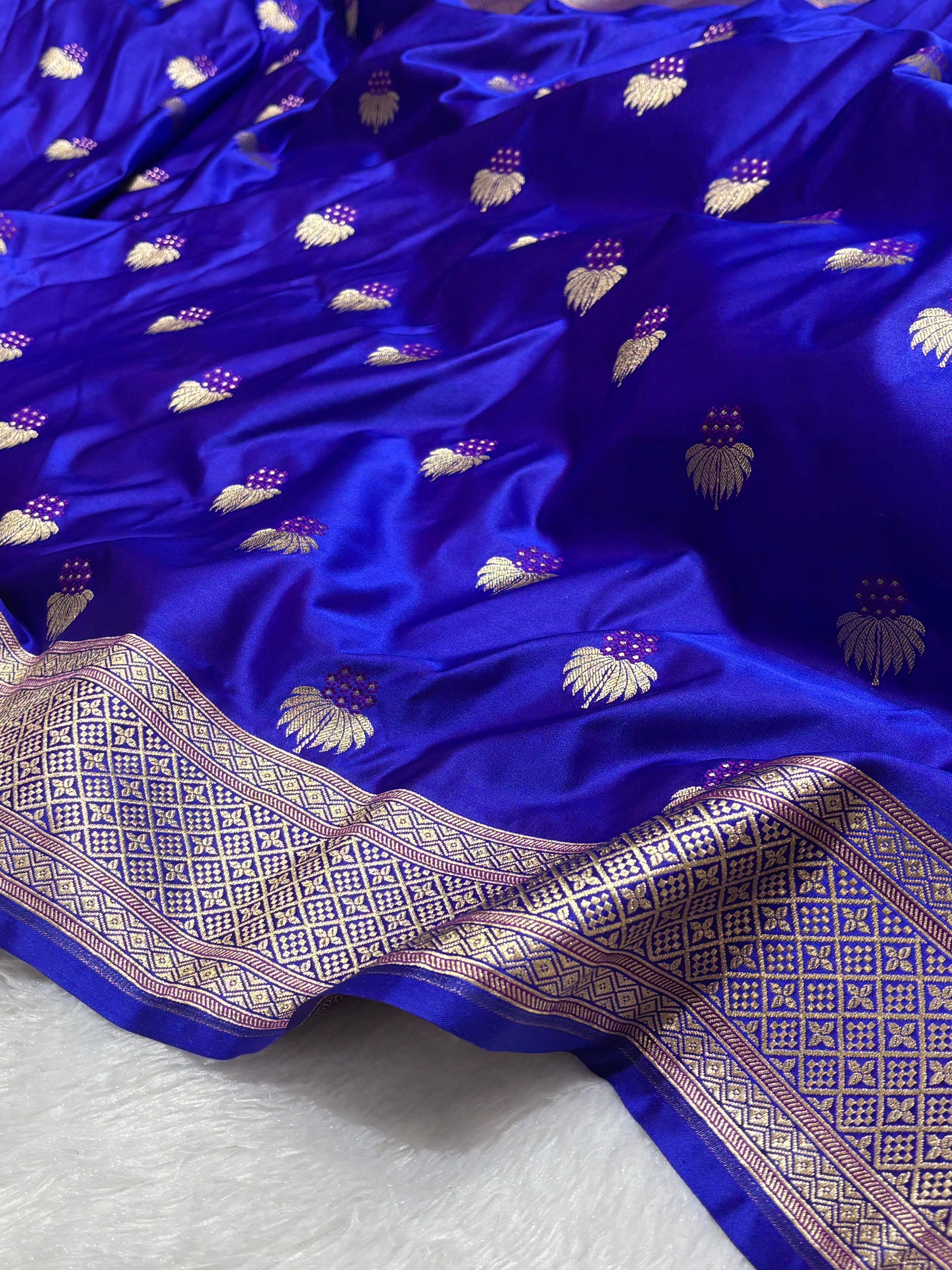 Royal Blue Shades Banarasi Boota Pattern Minakari Floral Mashru Silk Saree