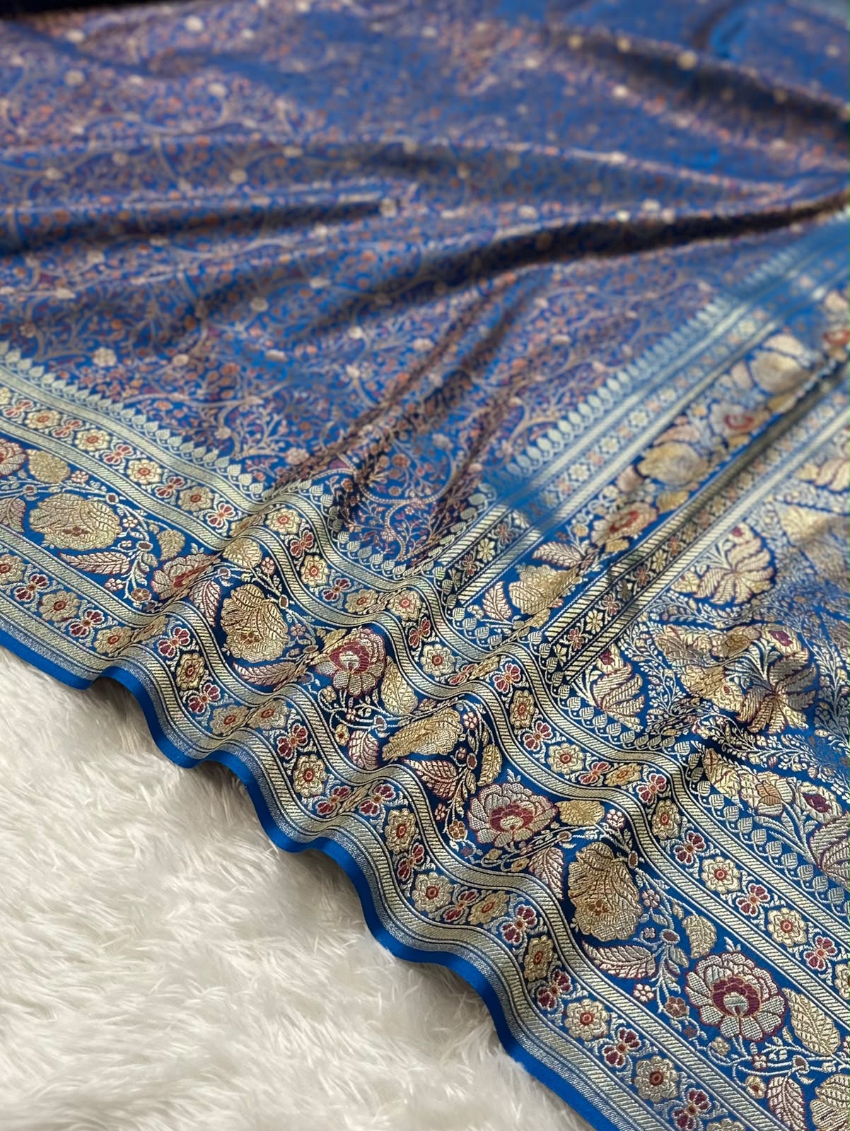 Shade of Blue and Gold Mashru Tanhui Banarasi Saree