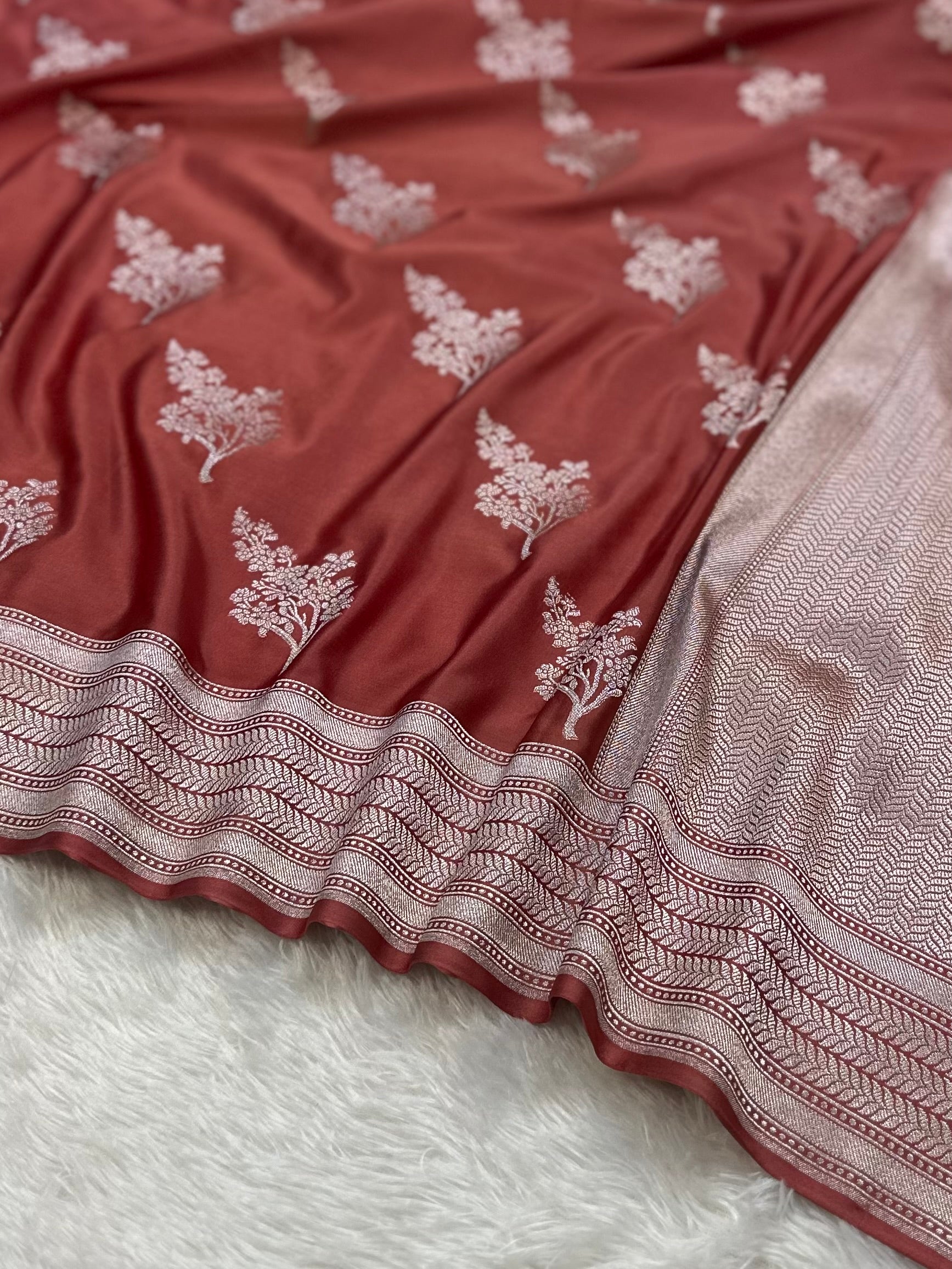 Dusty Rosewood Mashru Silk Buta Pattern Banarasi Saree