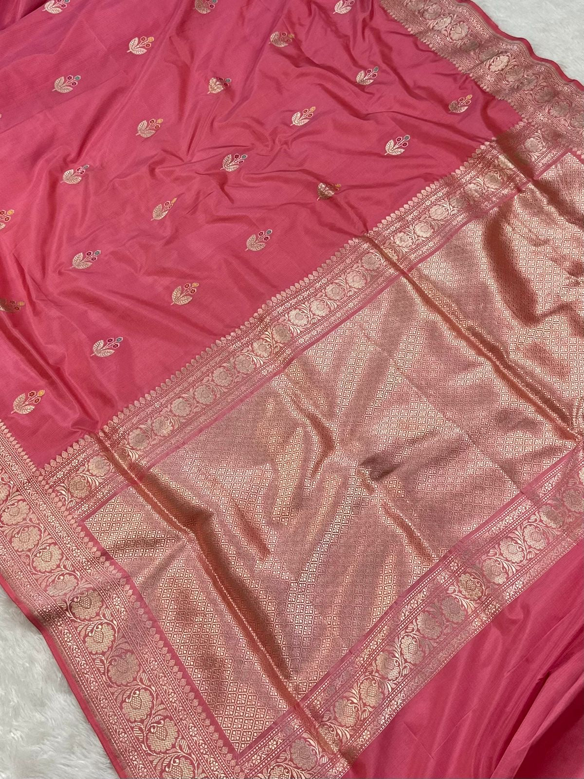 Baby Pink Handwoven Pure katan kadua Banarasi Silk Saree