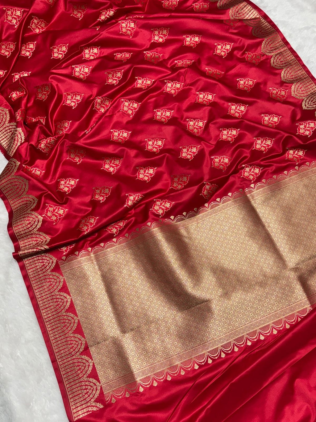 Bridal Red with Gold and Red floral patterns Mashru SIlk Banarasi Saree