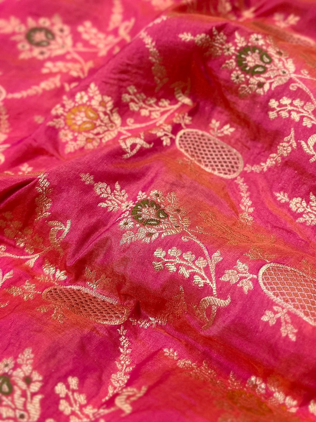Dual Pink Pure Banarasi Silk Saree – Meenakari Jaal | Authentic Banaras
