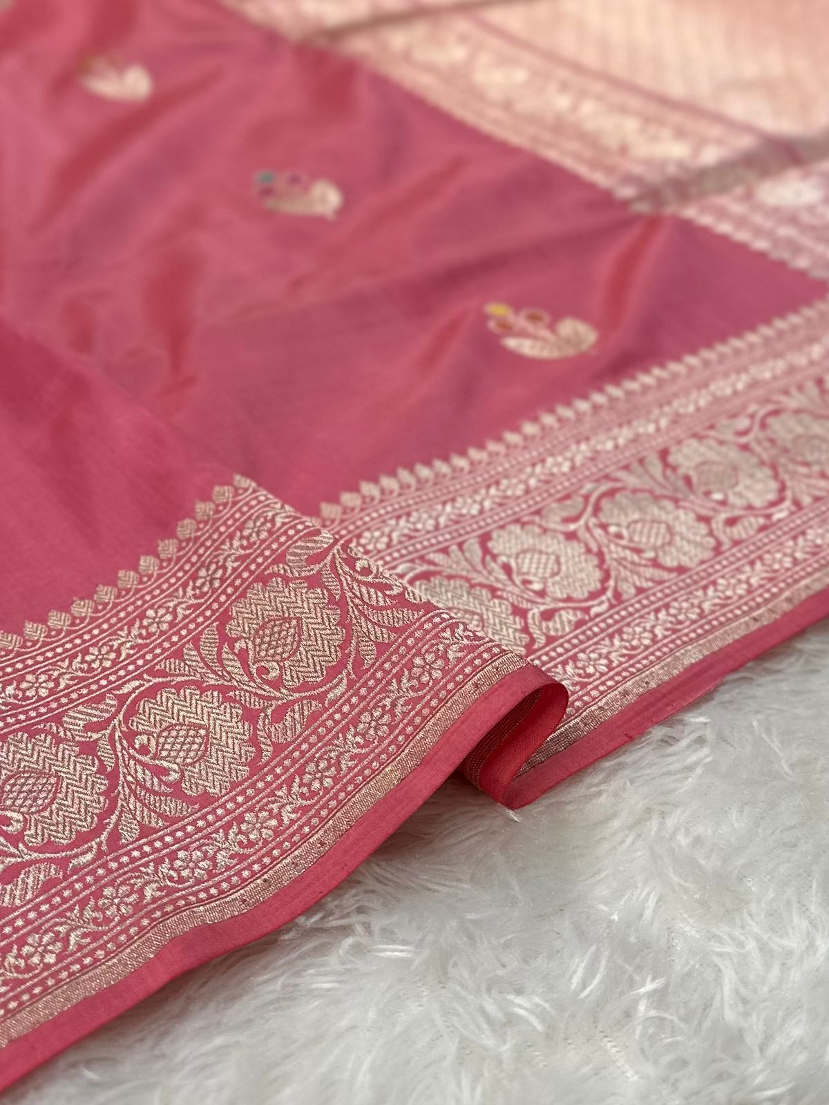 Baby Pink Handwoven Pure katan kadua Banarasi Silk Saree