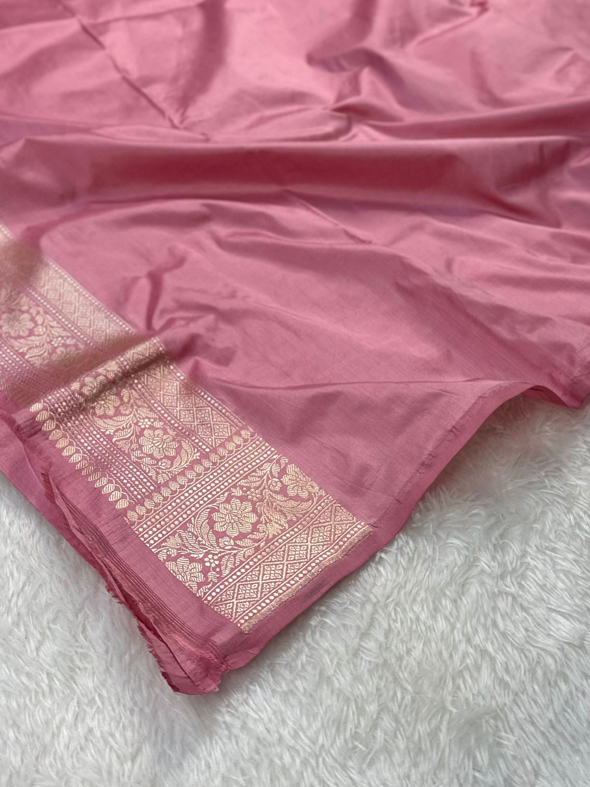 Baby Pink Pure Katan Silk Kadua Weave Banarasi Saree with Menakari Jaal Pattern