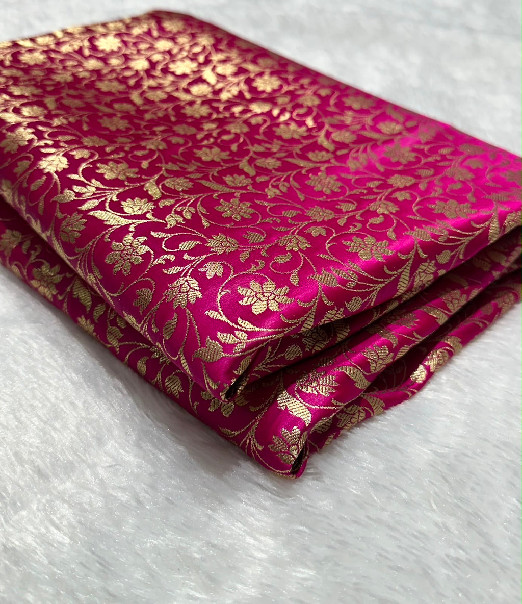 Mashru Banarasi Silk Saree in Pink Floral Brocade