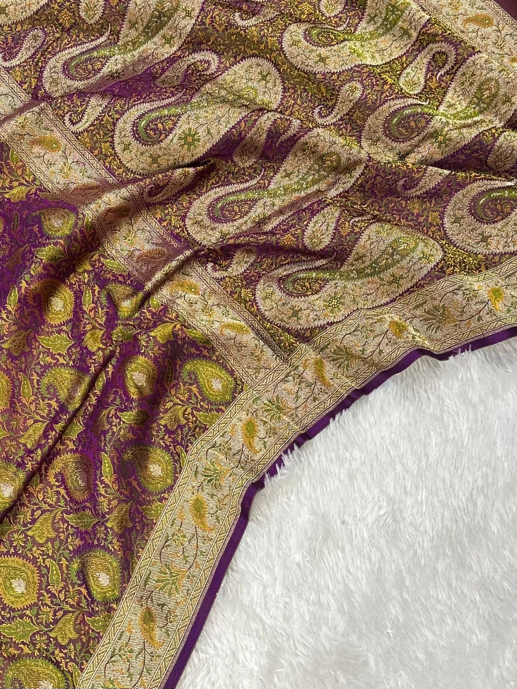 Jamawar Meenedar Buti Satin Katan Silk Banarasi Saree