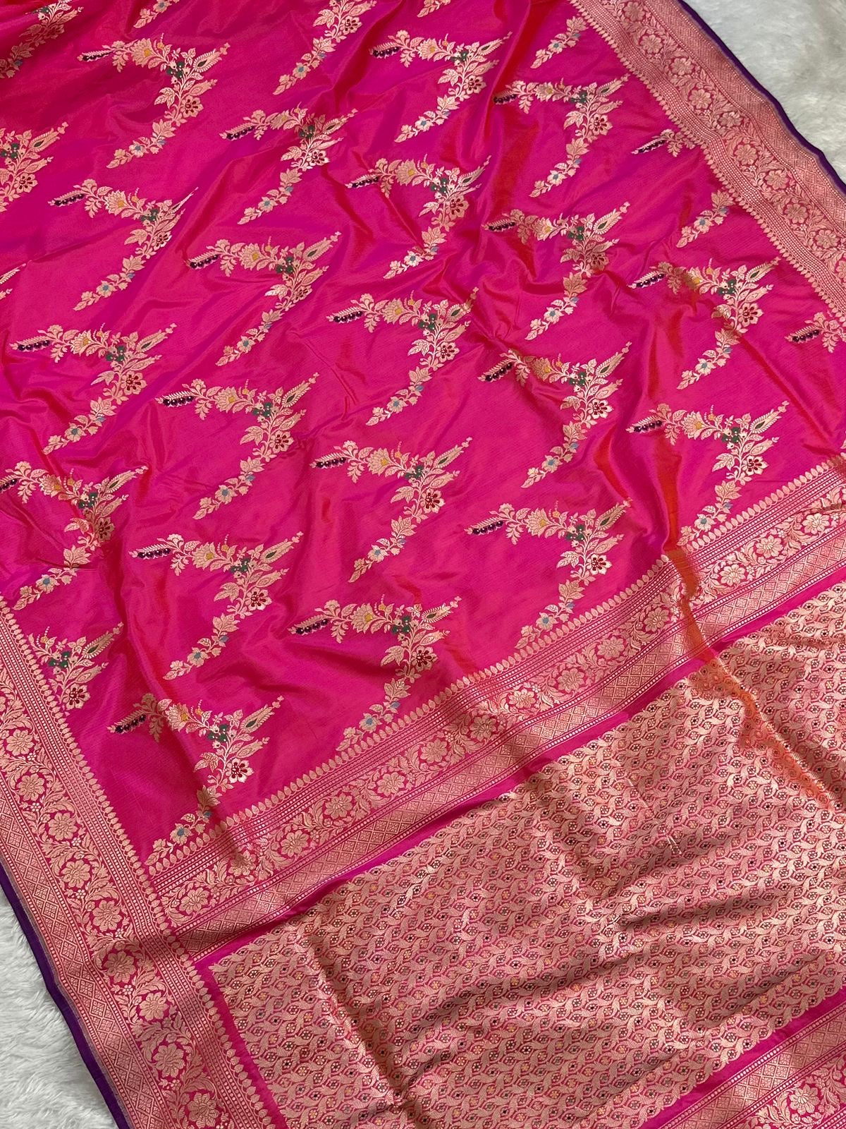 Rani Pink Pure Katan Silk Kadua Weave Banarasi Saree with Menakari Jaal Pattern
