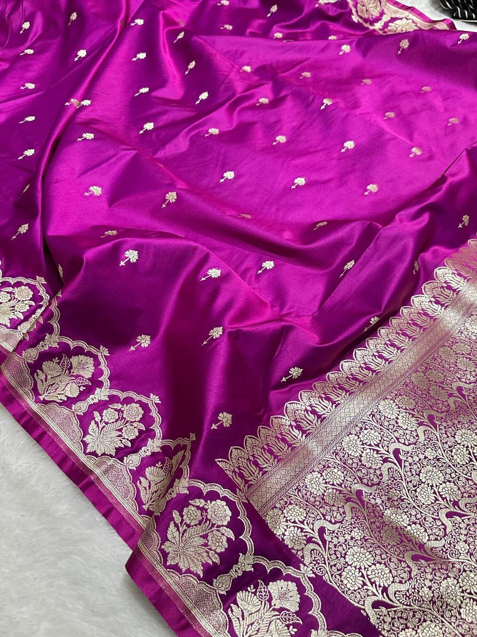 Purple Shade Mashru With Gold Buti Saree and with Grand Pallu