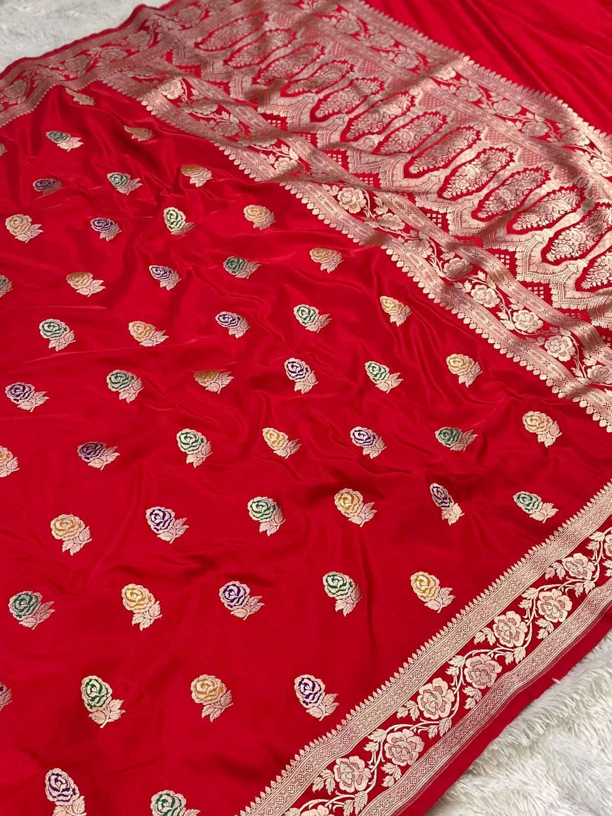 Bridal Rose Meena Buta Mashru Silk Banarasi Saree