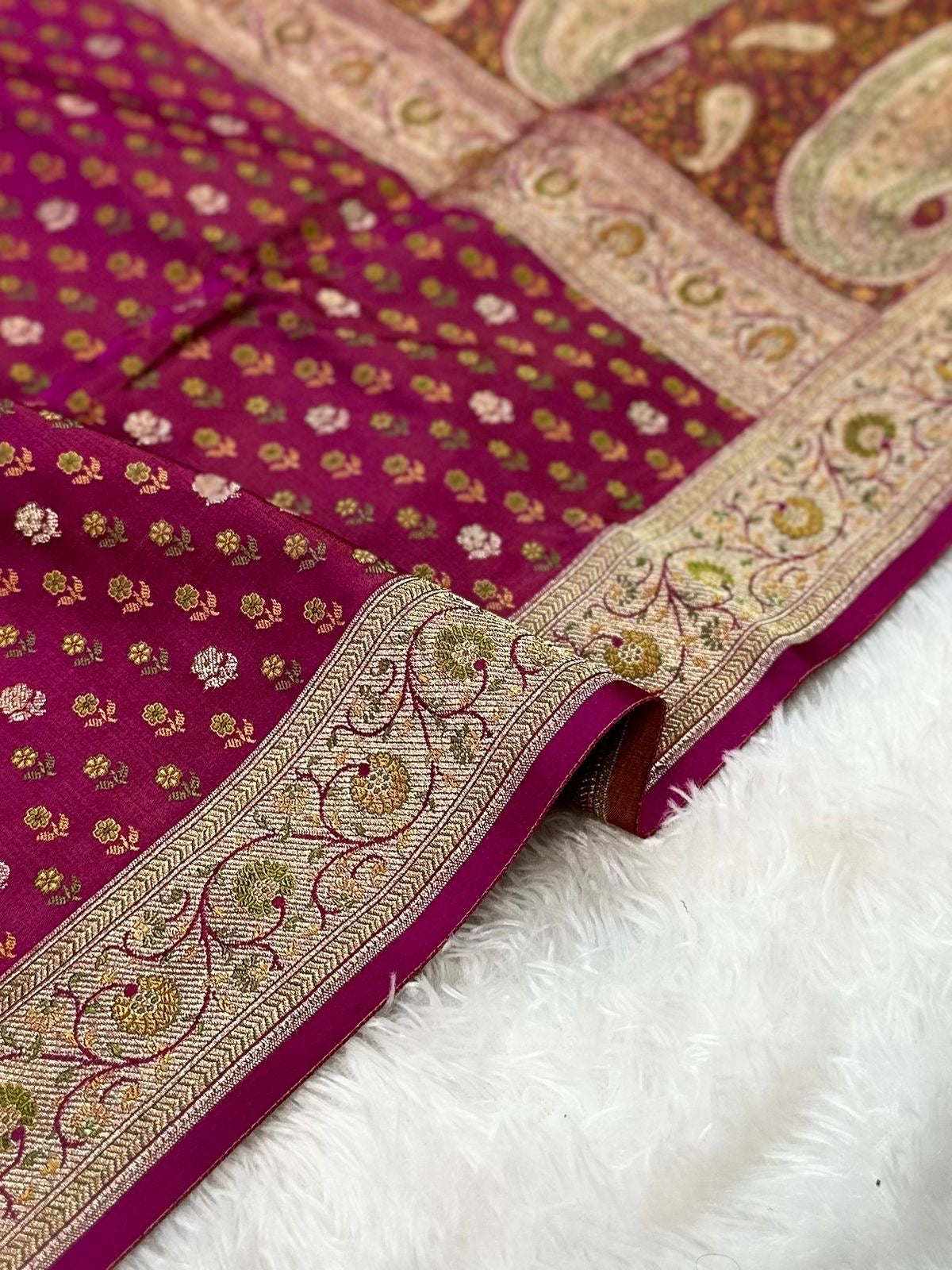 Jamawar Meenedar Buti Satin Katan Silk Banarasi Saree
