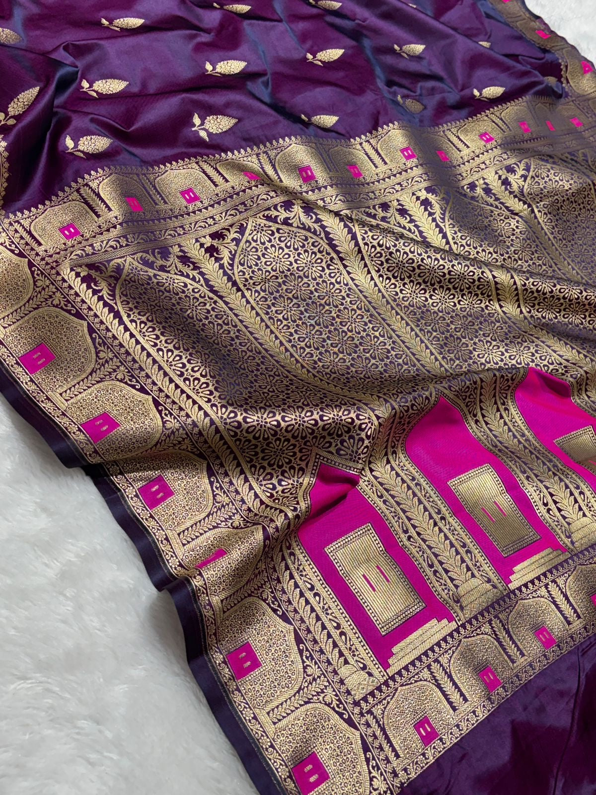 Mashru Banarasi Silk Saree in Buta with Meena Border