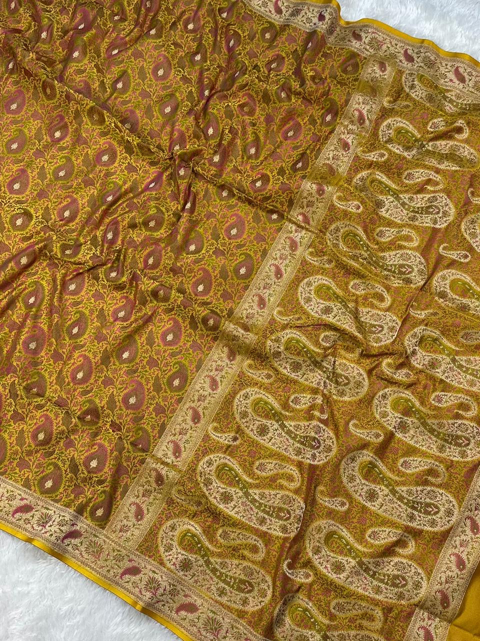 Jamawar Meenedar Buti Satin Katan Silk Banarasi Saree