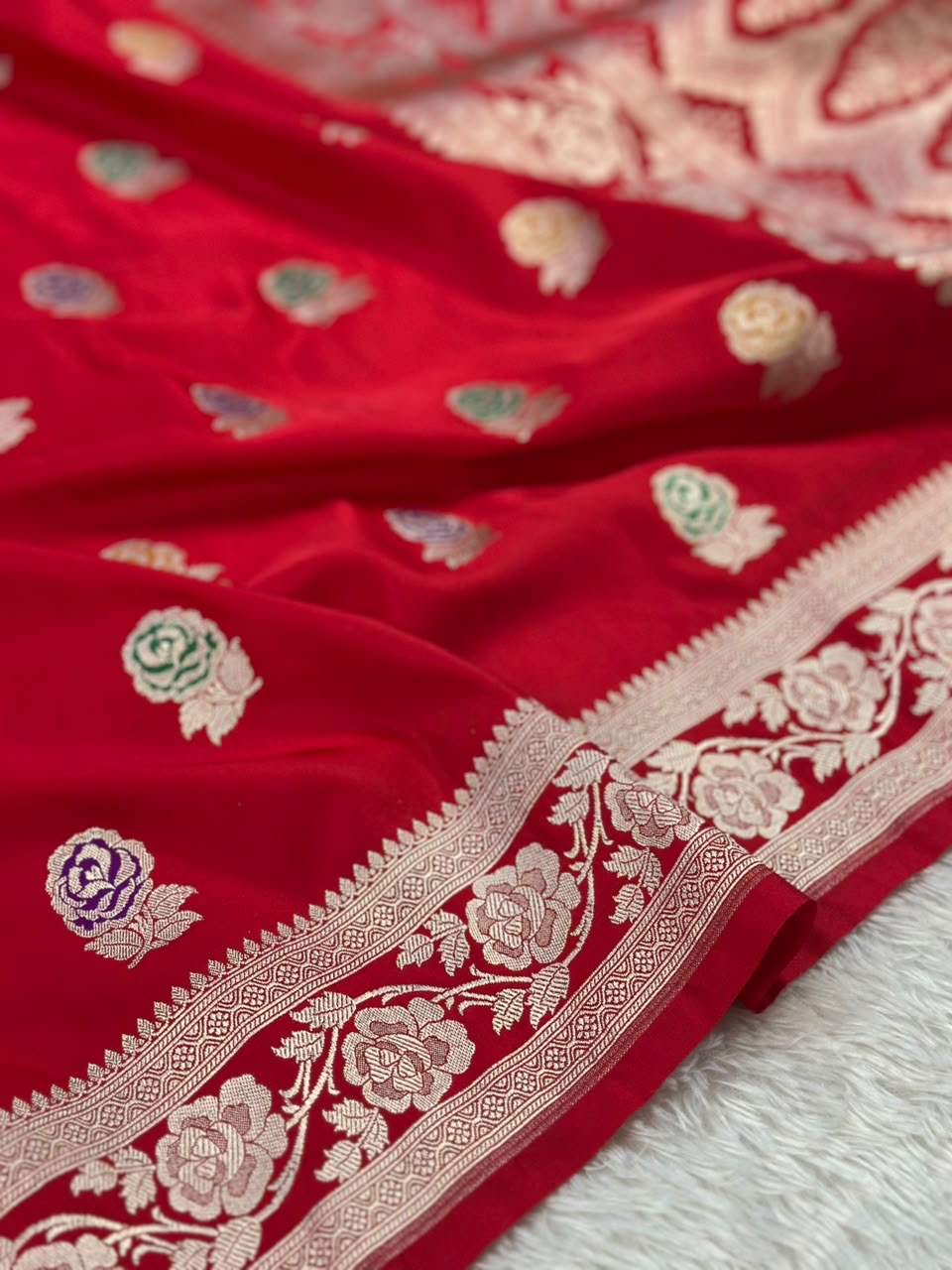 Bridal Rose Meena Buta Mashru Silk Banarasi Saree