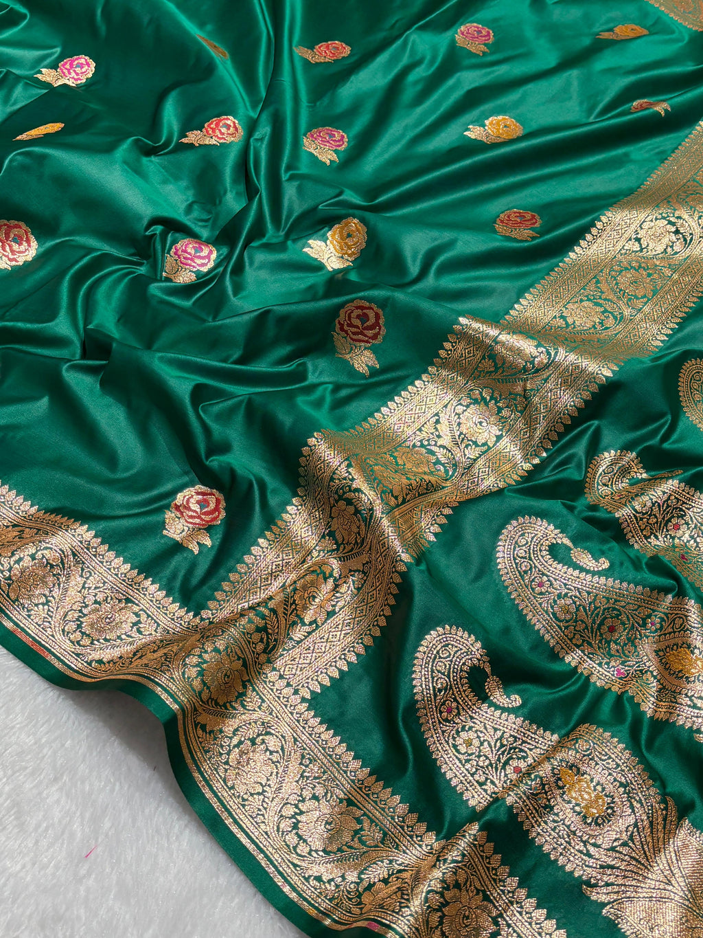 Rose Emerald Green Meena Buta Mashru Silk Banarasi Saree