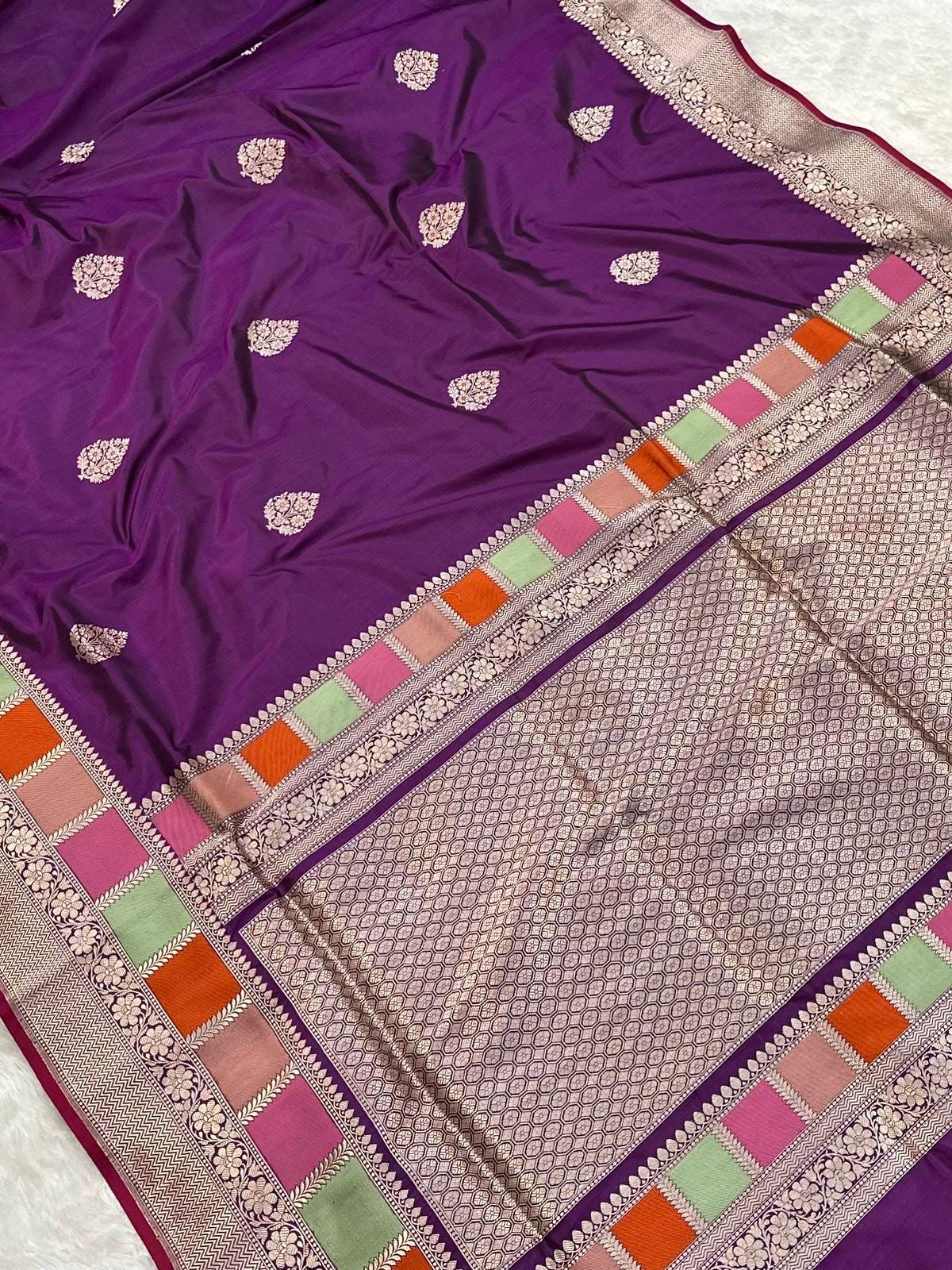 Purple Rangkaat Handwoven Pure katan kadua Banarasi Silk Saree