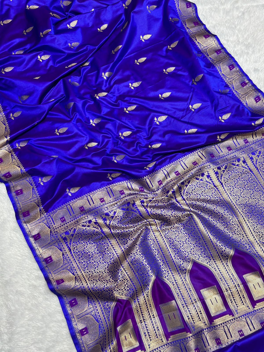Mashru Banarasi Silk Saree in Buta with Meena Border