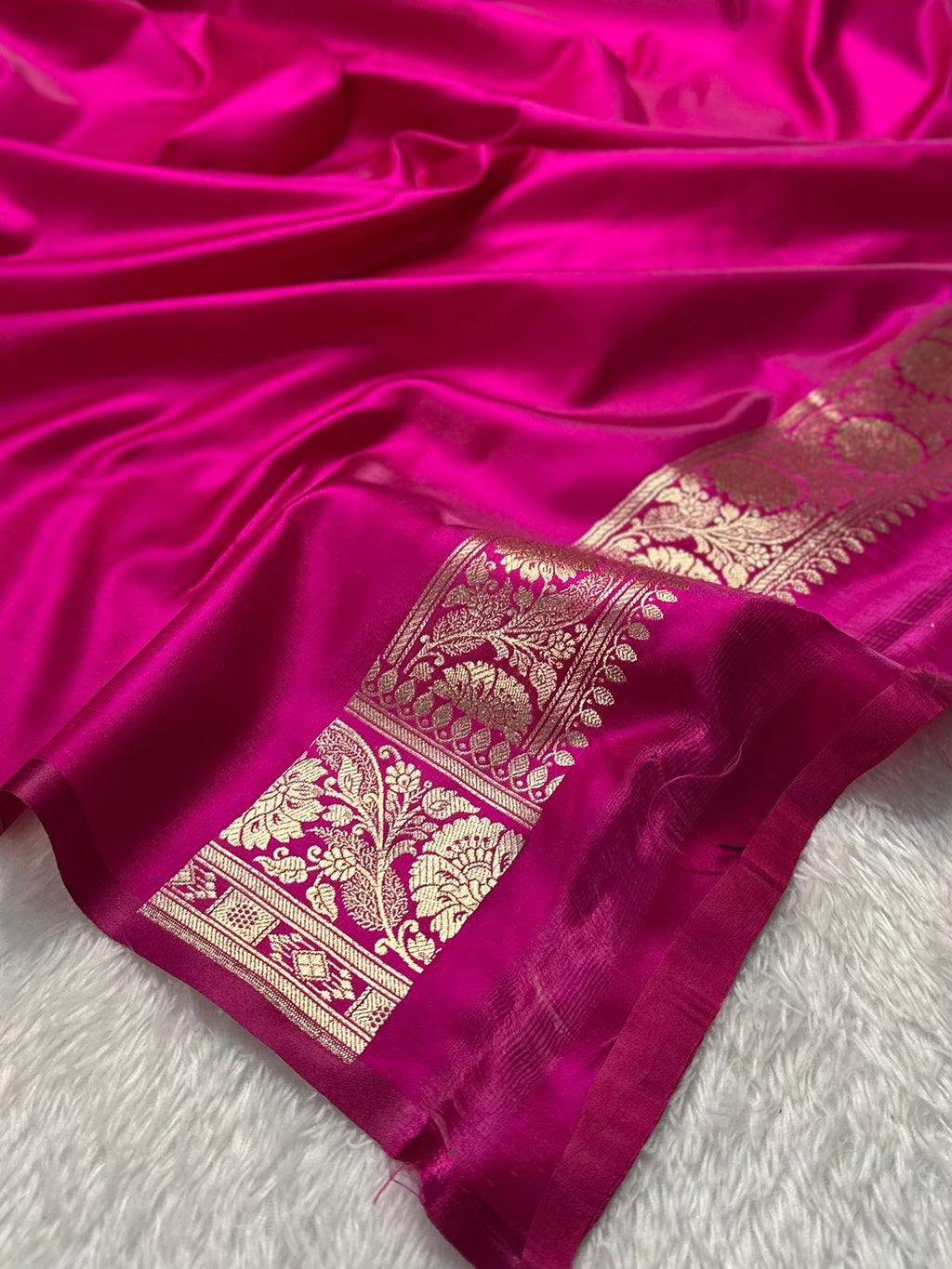 Rani   Pink   Booti   Satin   Silk   Saree