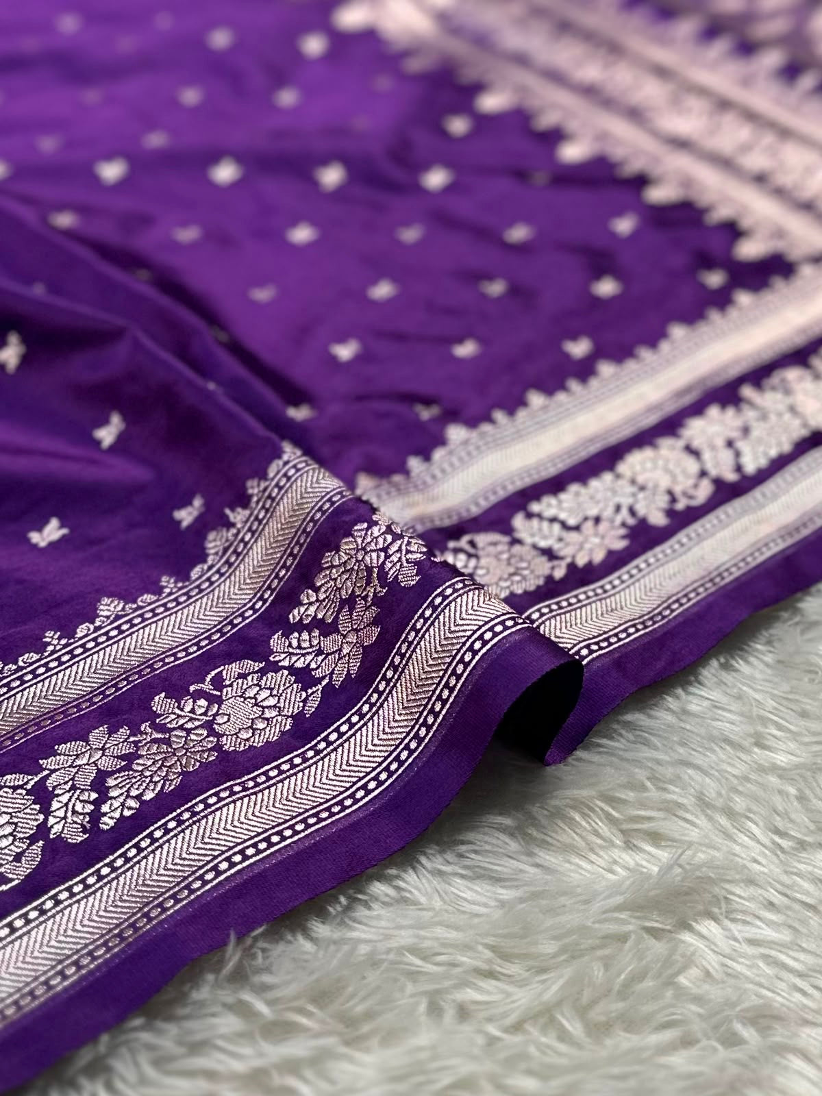 Purple Buti Mashru Silk Banarasi Saree