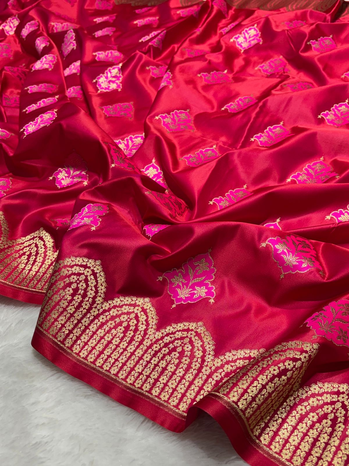 Rani Pink with Gold and Pink floral patterns Mashru SIlk Banarasi Saree
