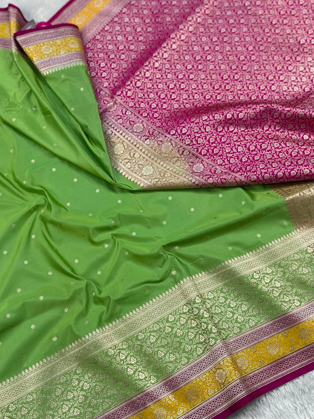 Contrast Border Mashru Silk Banarasi Saree
