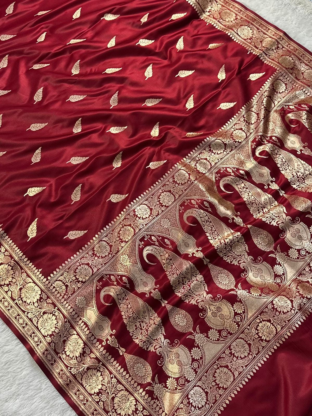 Bridal   Maroon   Booti   Satin   Silk   Saree
