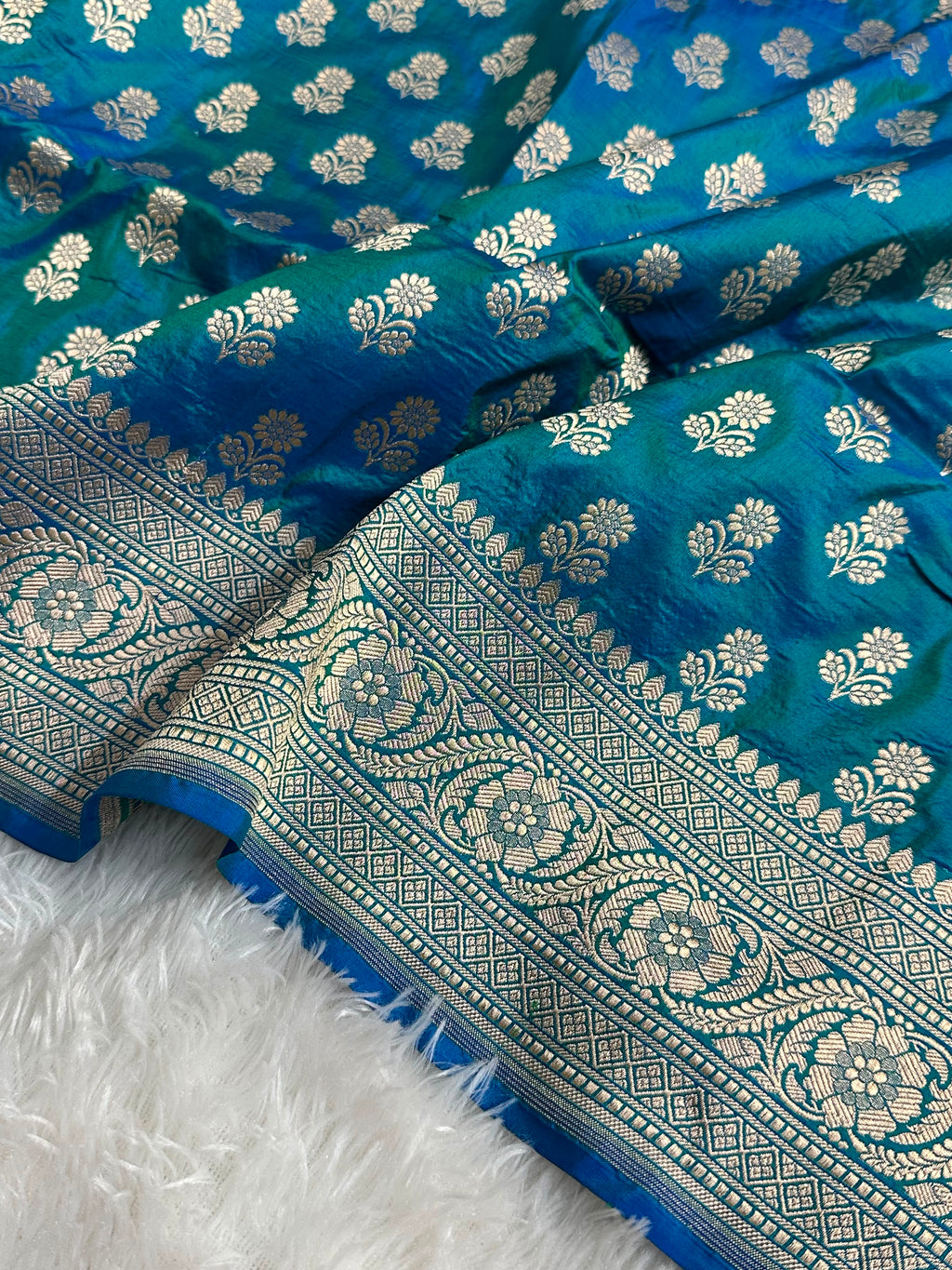 Teal Blue Pure Katan Silk Buti Banarasi Saree