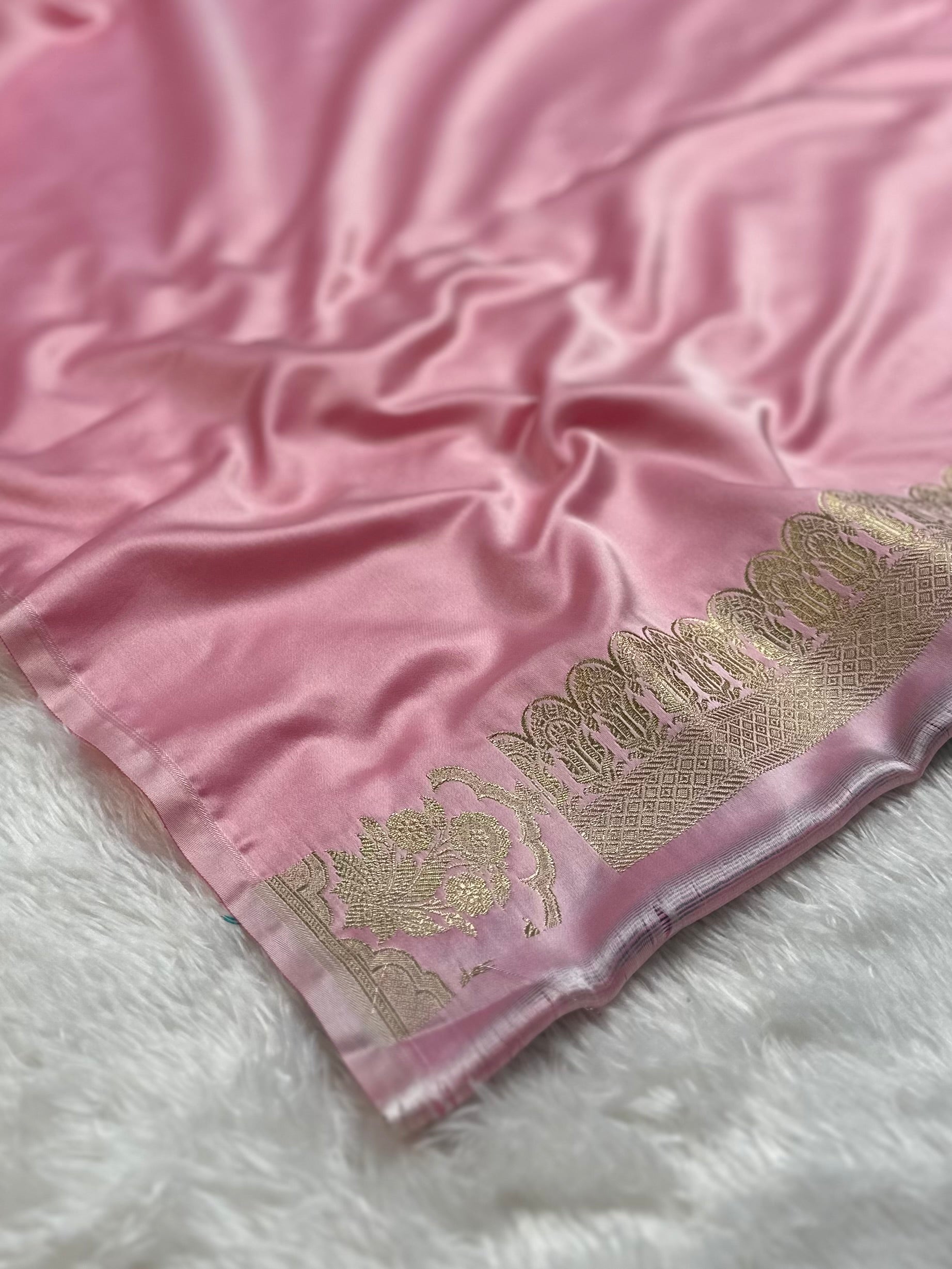 Baby Pink Mashru Silk buti Banarasi Saree