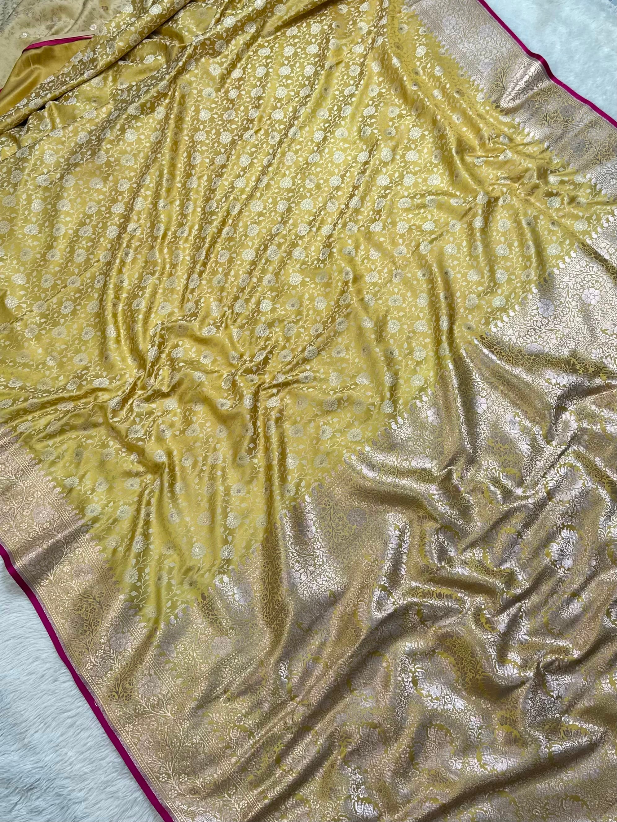 Mashru Silk Tanchui Based In Lemon Color