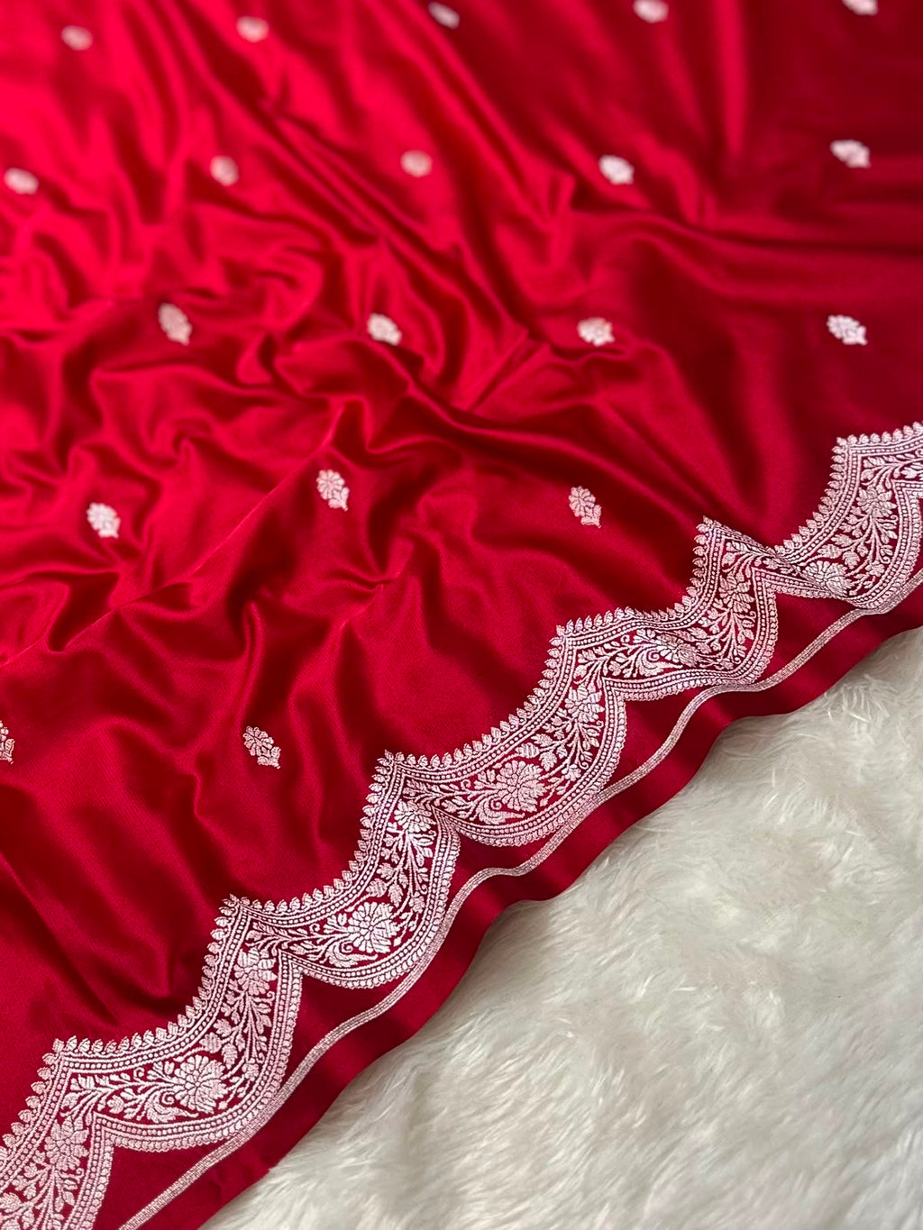 Bridal Red Buta Mashru Silk Banarasi Saree