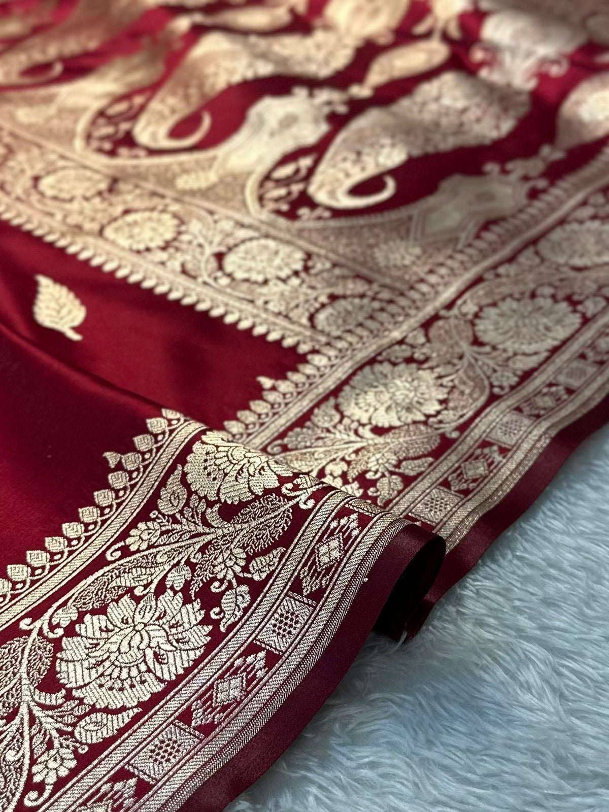 Bridal   Maroon   Booti   Satin   Silk   Saree