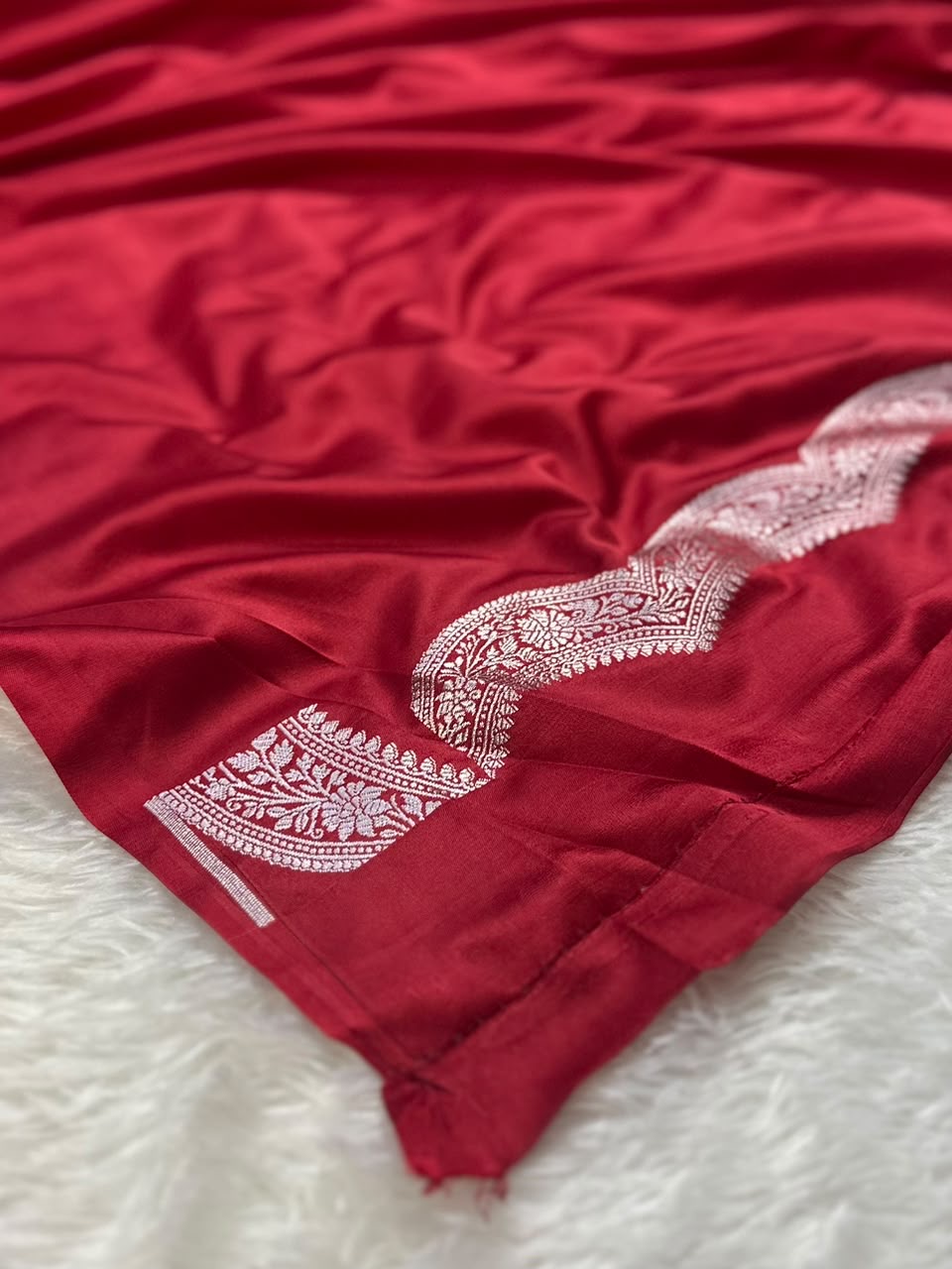 Bridal Red Buta Mashru Silk Banarasi Saree