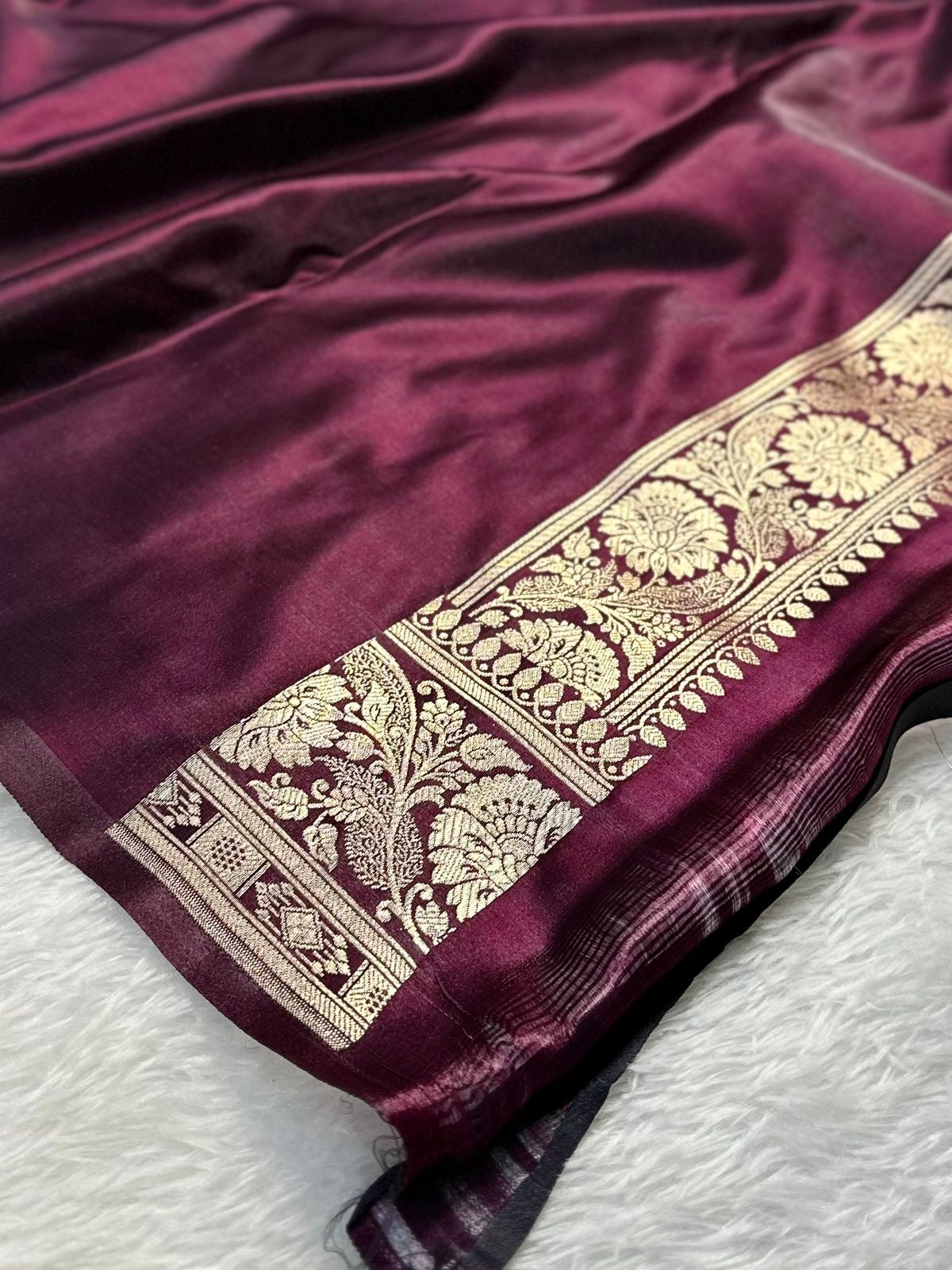 Deep Mroon Booti Satin Silk Saree